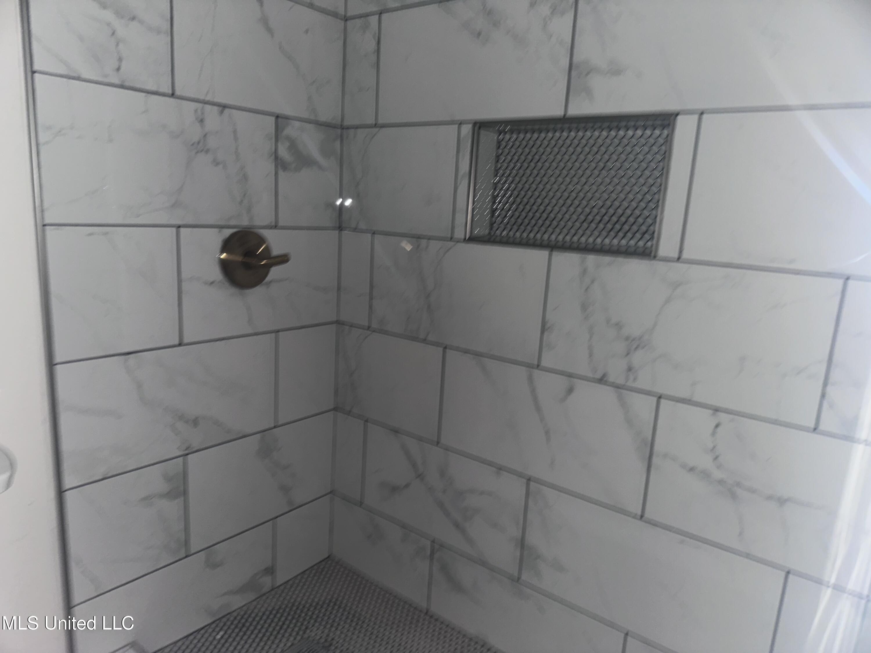 1115 Westwood Street Property Photo 28