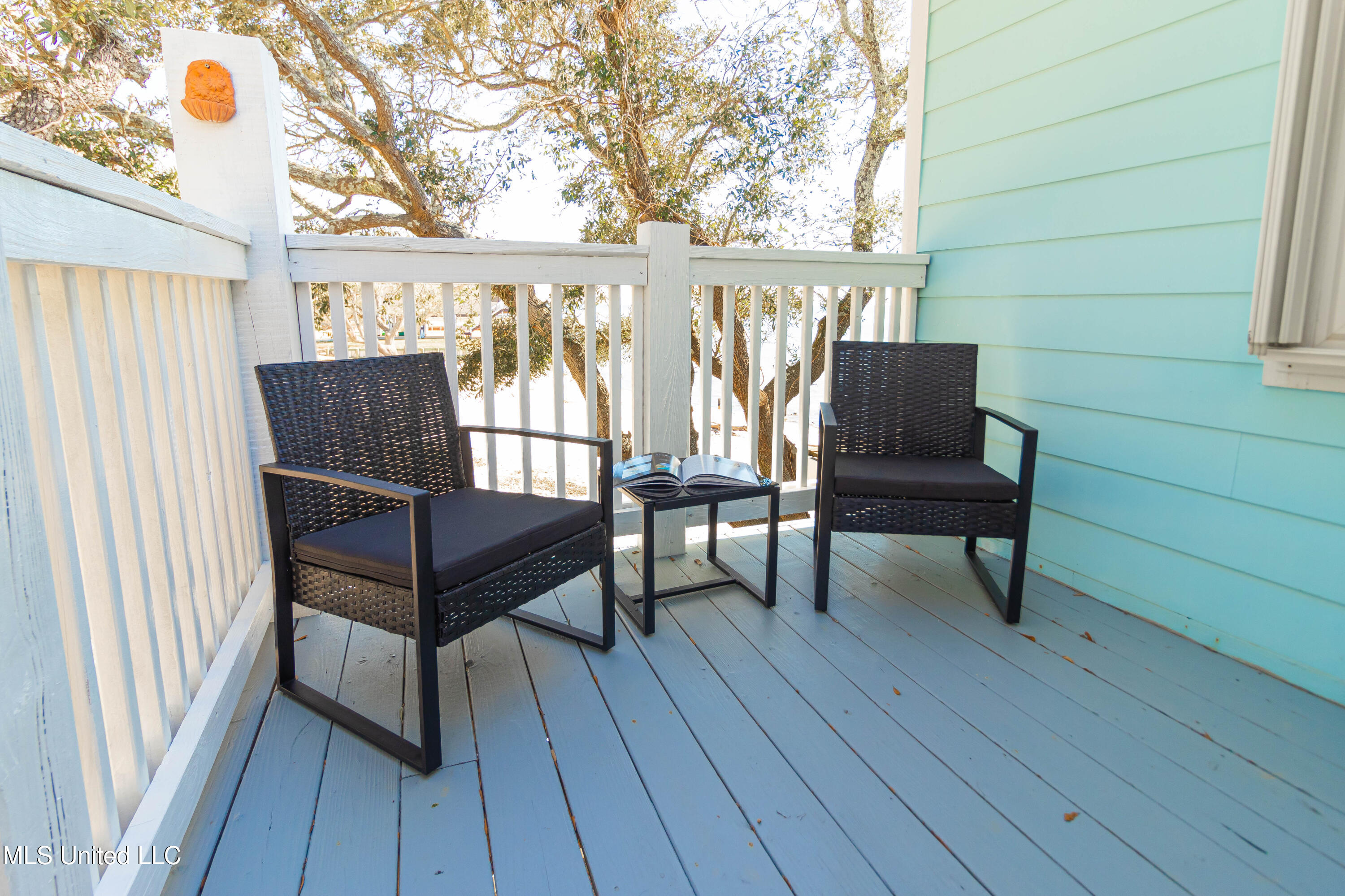 6717 Belle Fontaine Drive Property Photo 68