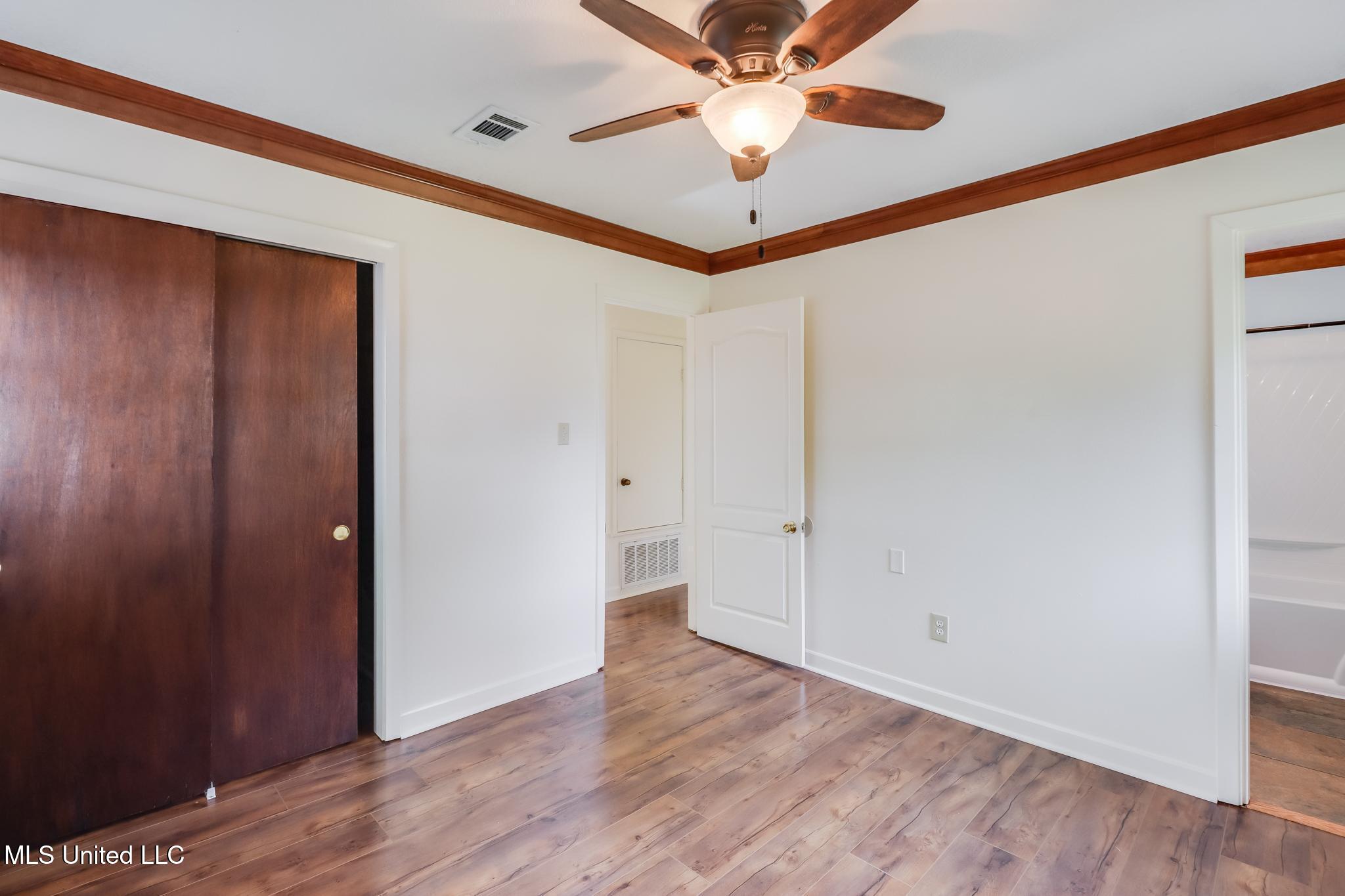328 Seal Avenue Property Photo 20