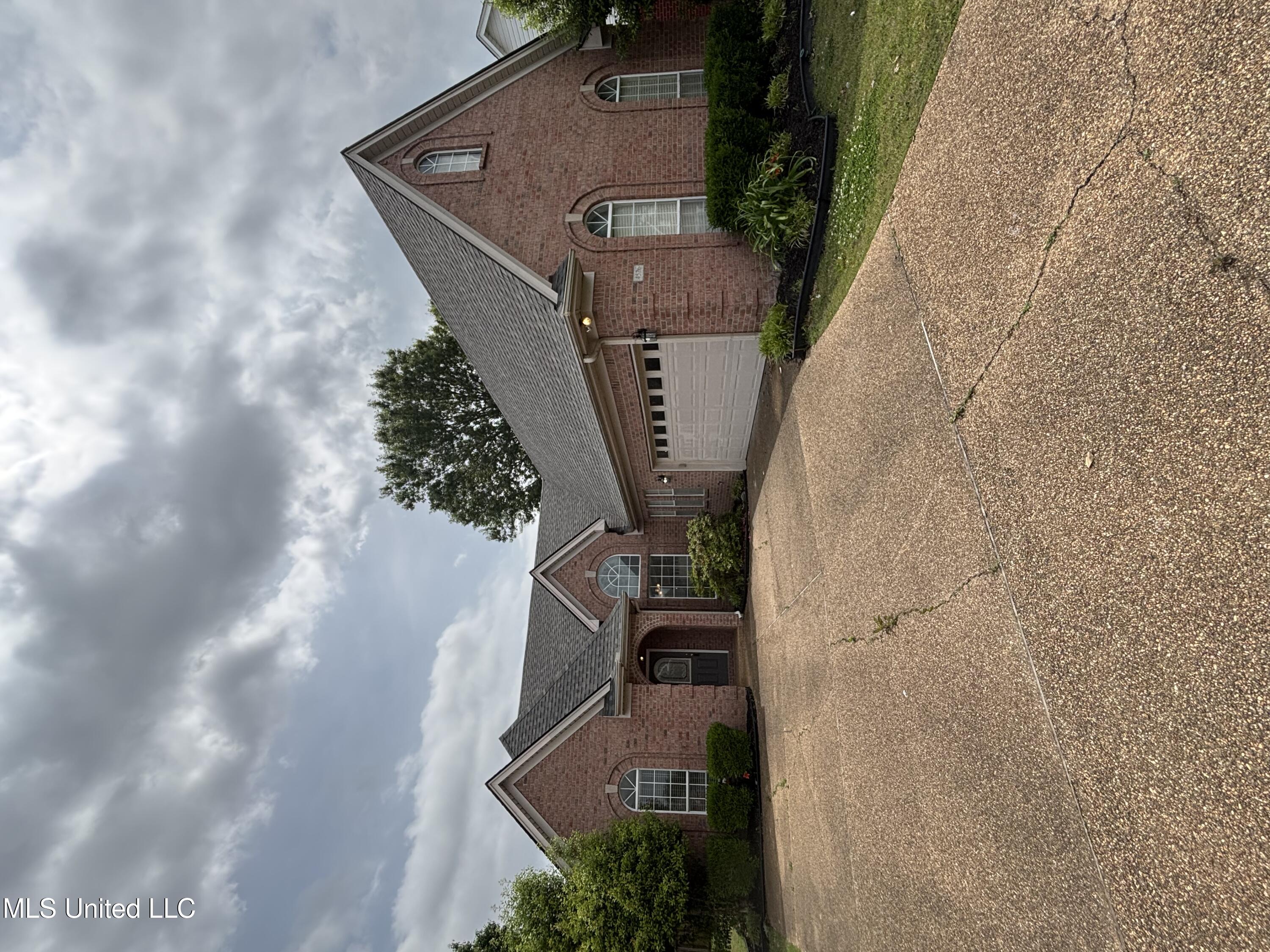 4526 Westminister Circle Property Photo 1