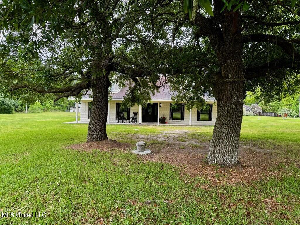 3099 Longfellow Drive Property Photo 37