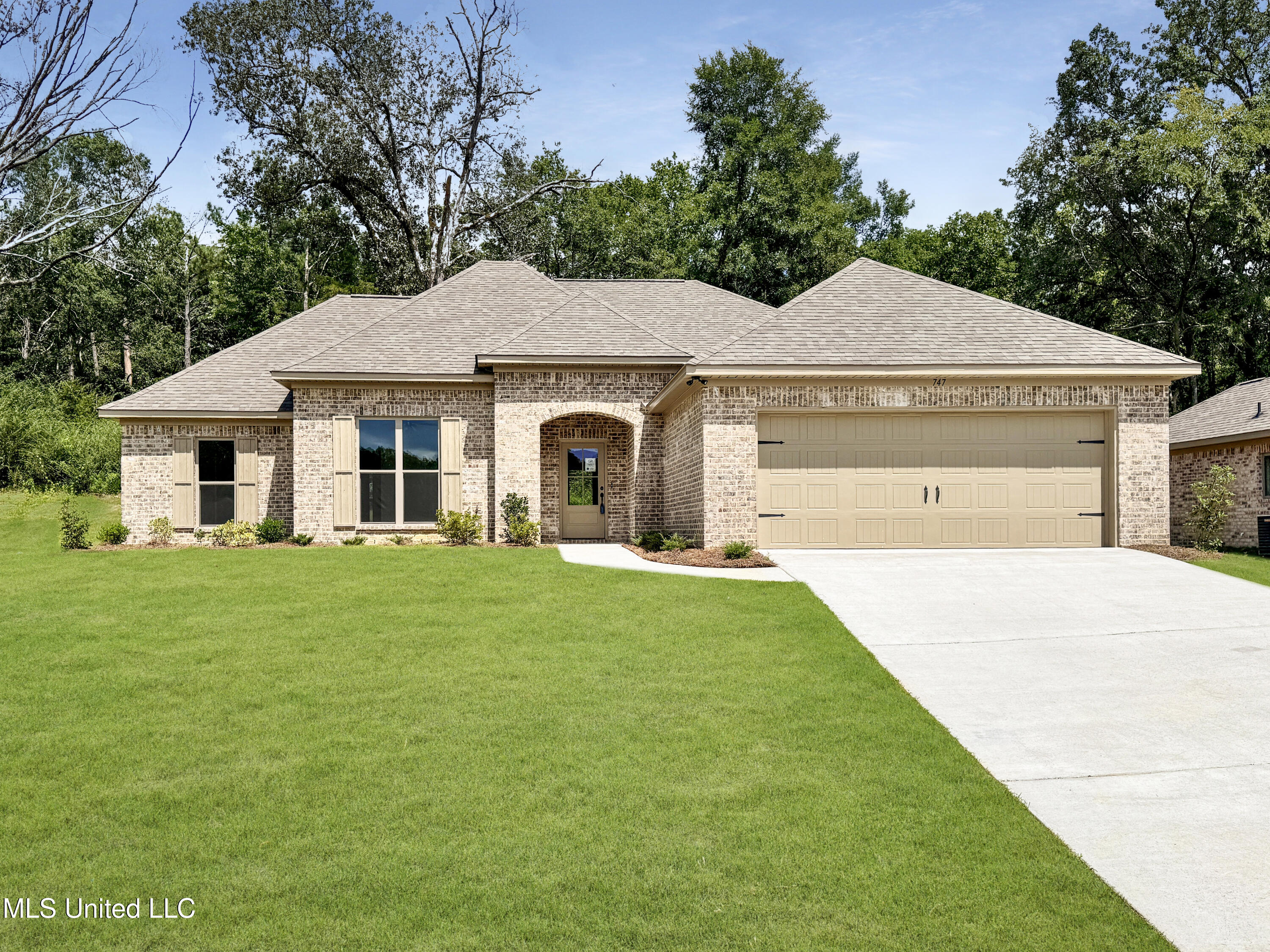 747 Magnolia Point Circle Property Photo 1