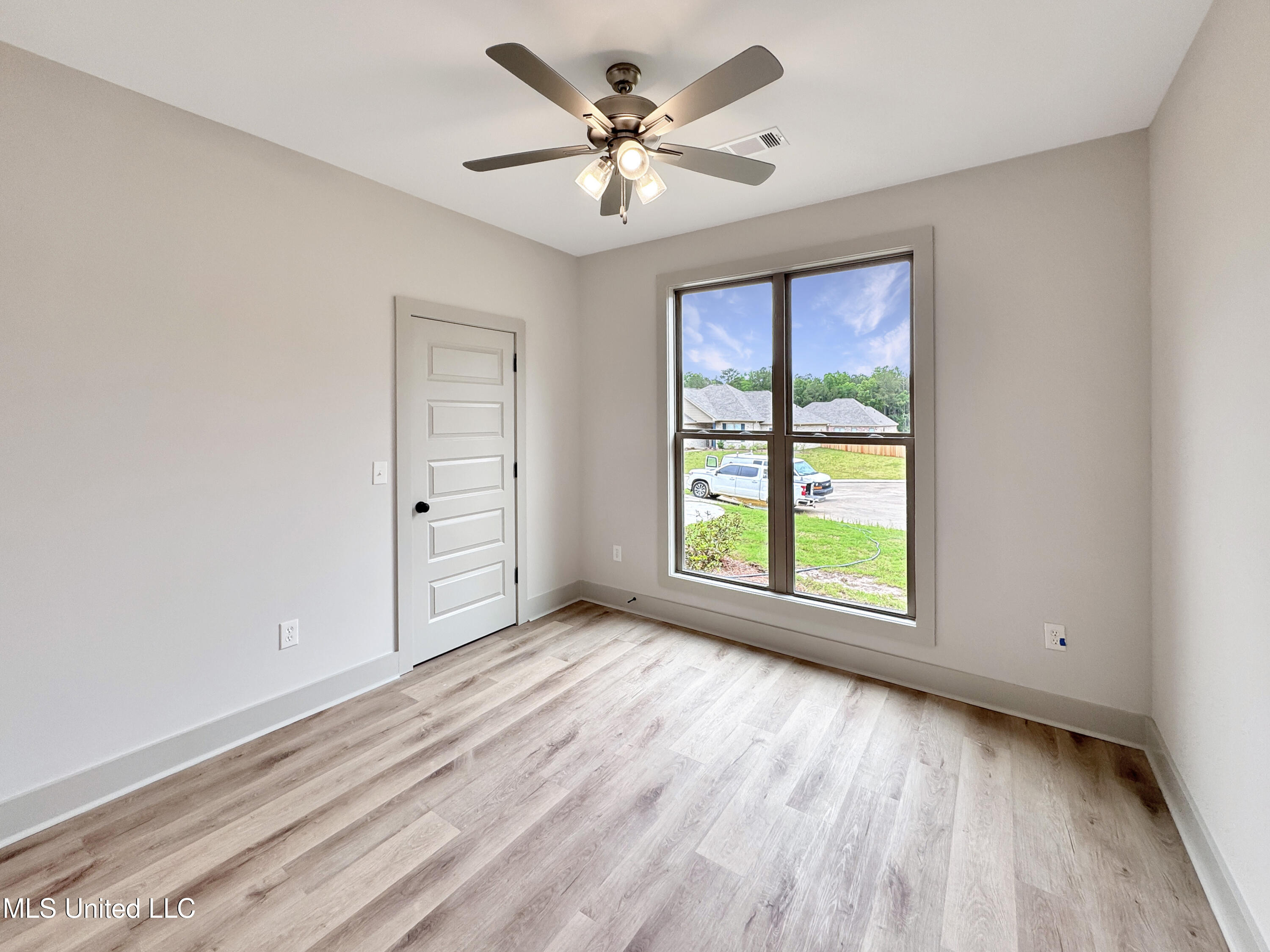 747 Magnolia Point Circle Property Photo 21