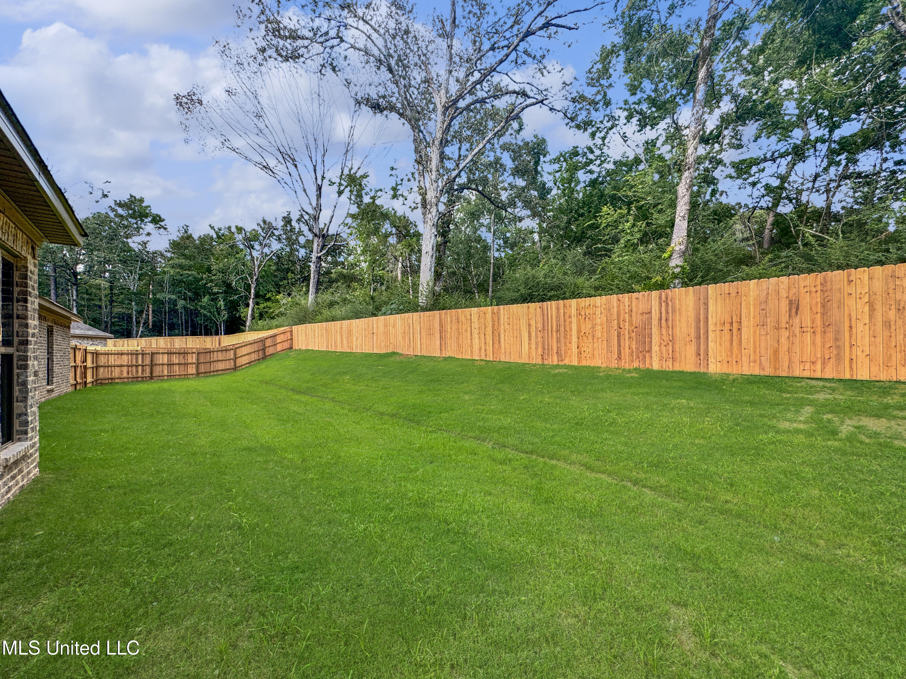 747 Magnolia Point Circle Property Photo 27