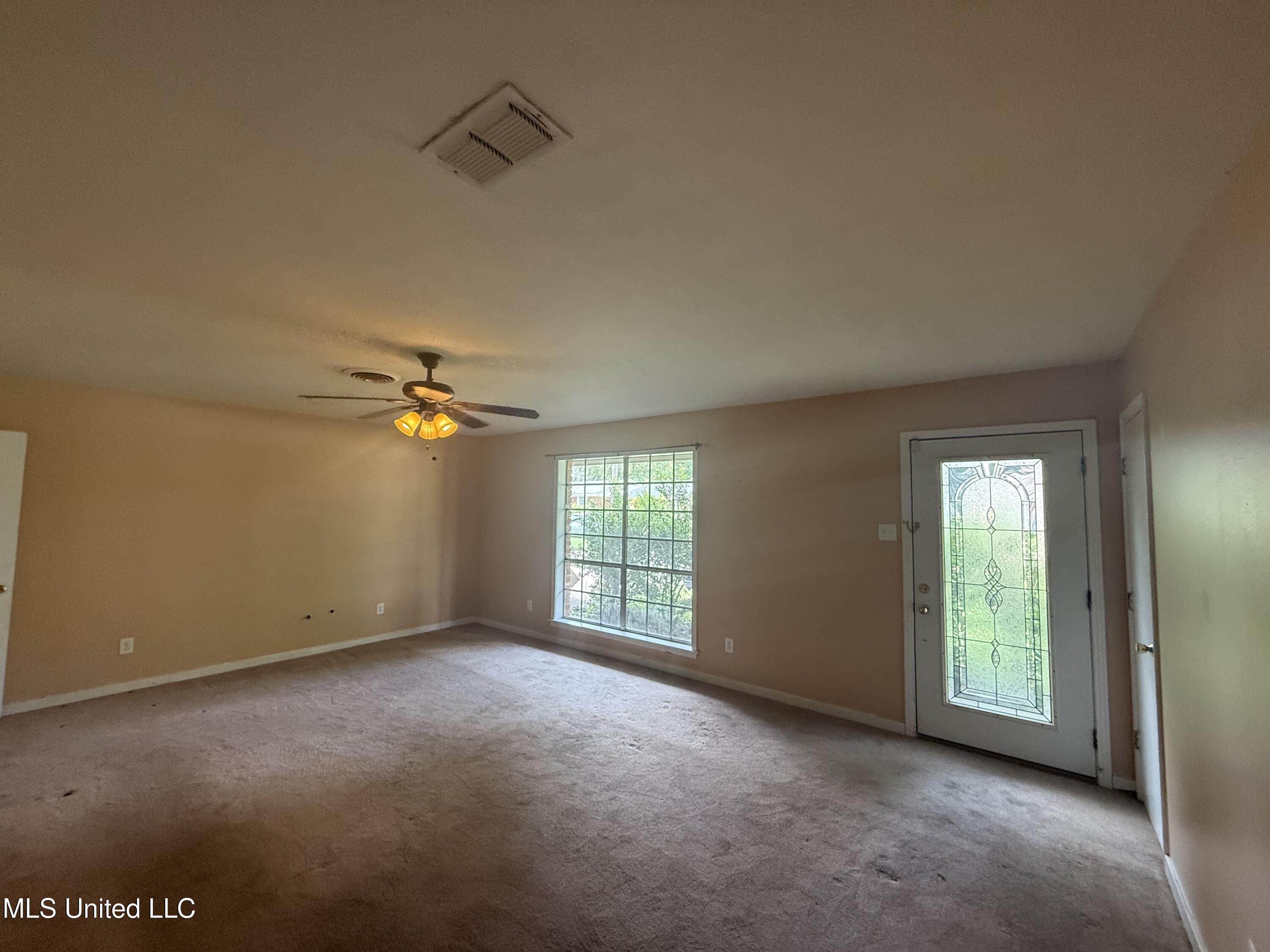 104 Mcgregor Way Property Photo 14