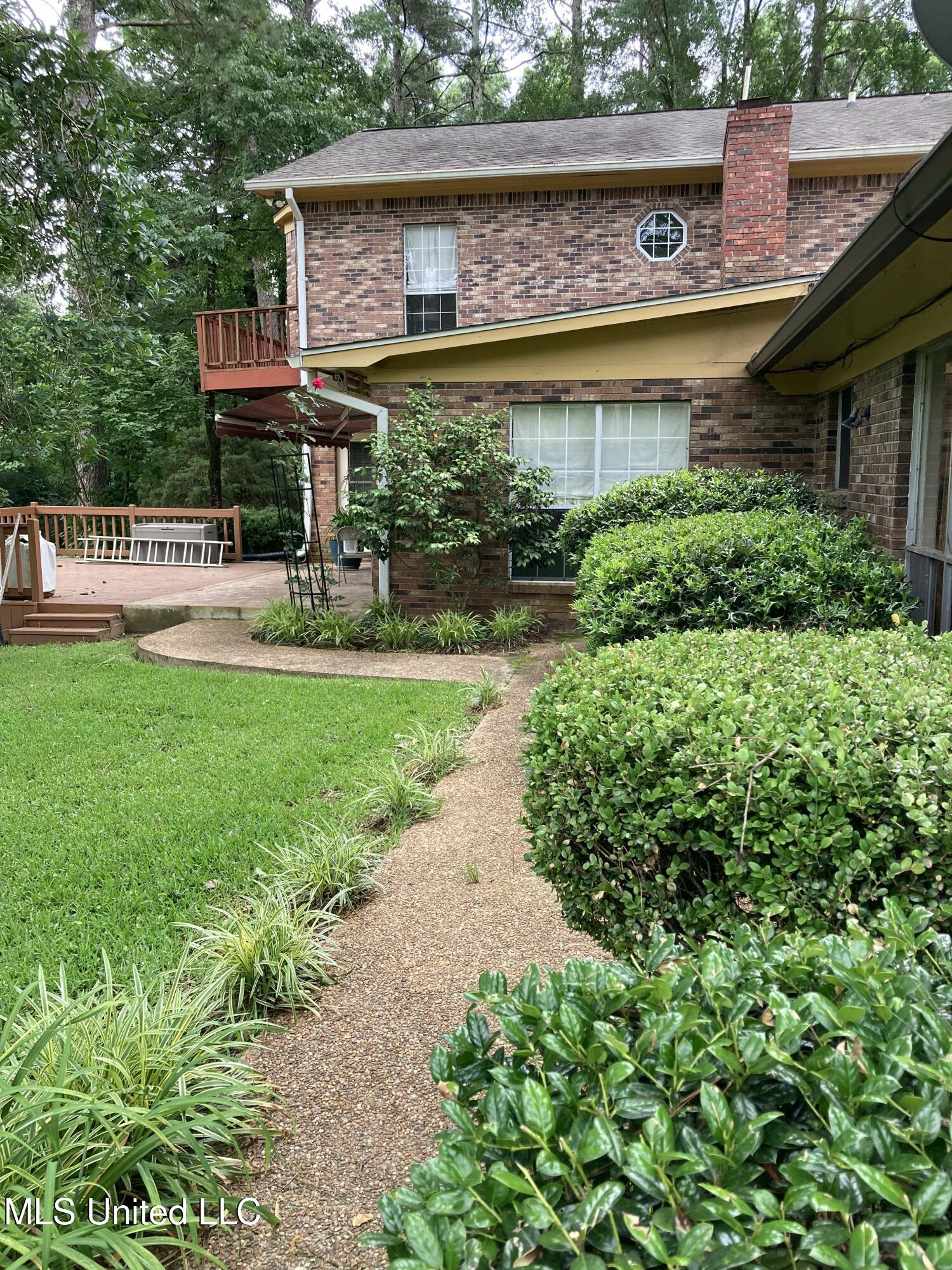 3830 Forest Hill Road Property Photo 5