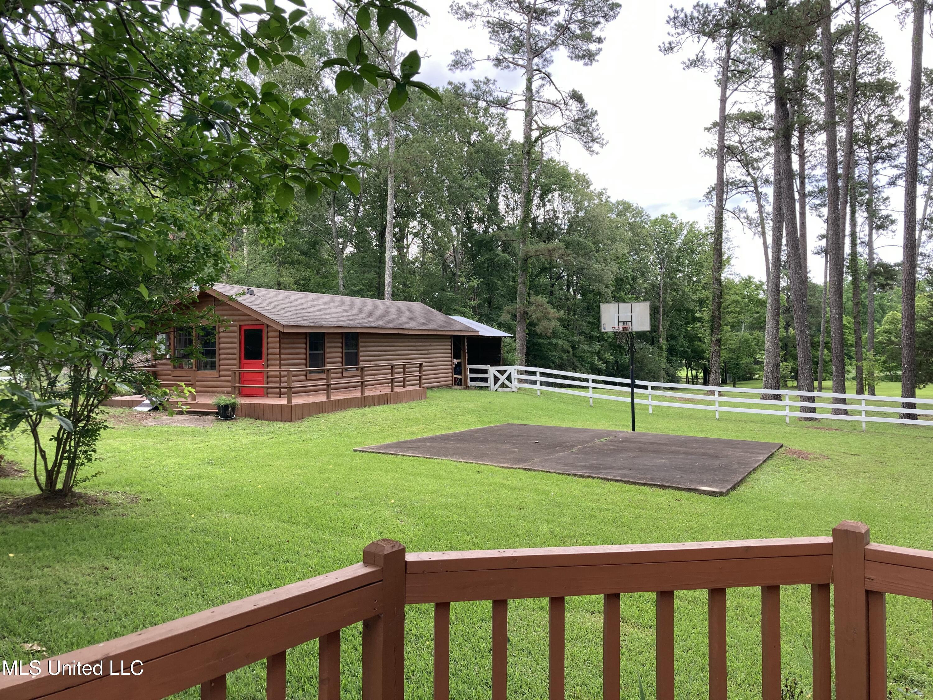 3830 Forest Hill Road Property Photo 13