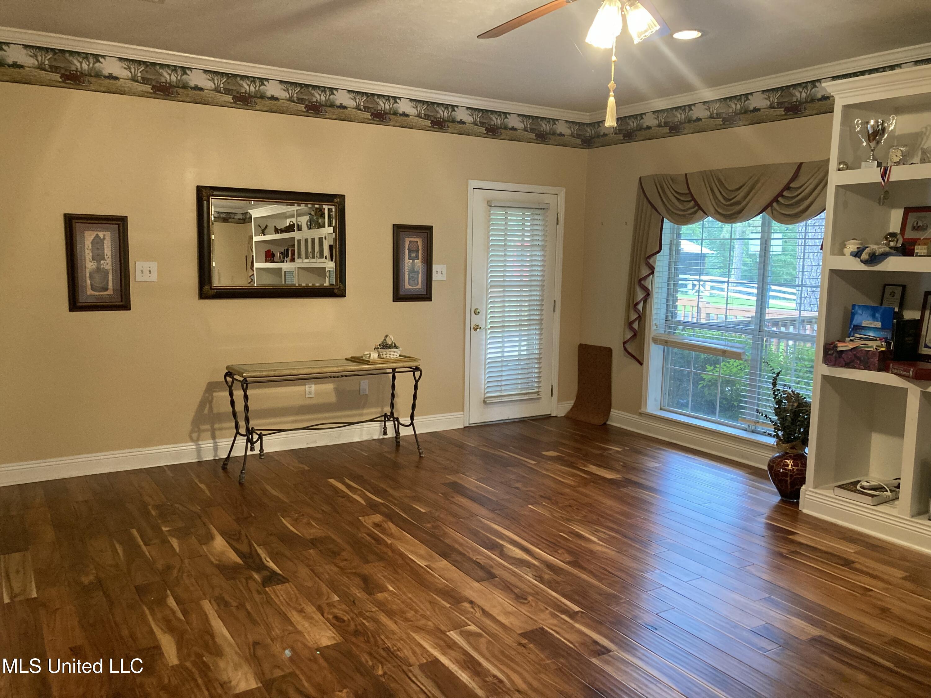 3830 Forest Hill Road Property Photo 21