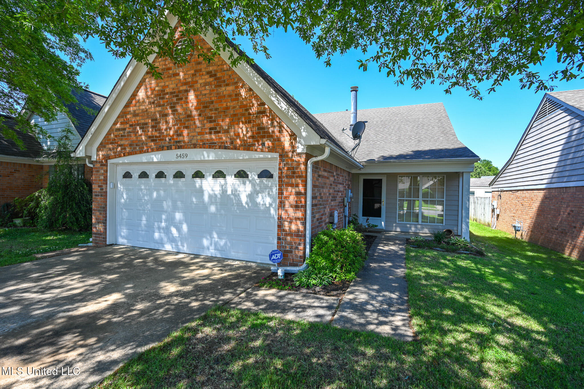 5459 Bradley Lane Property Photo 1