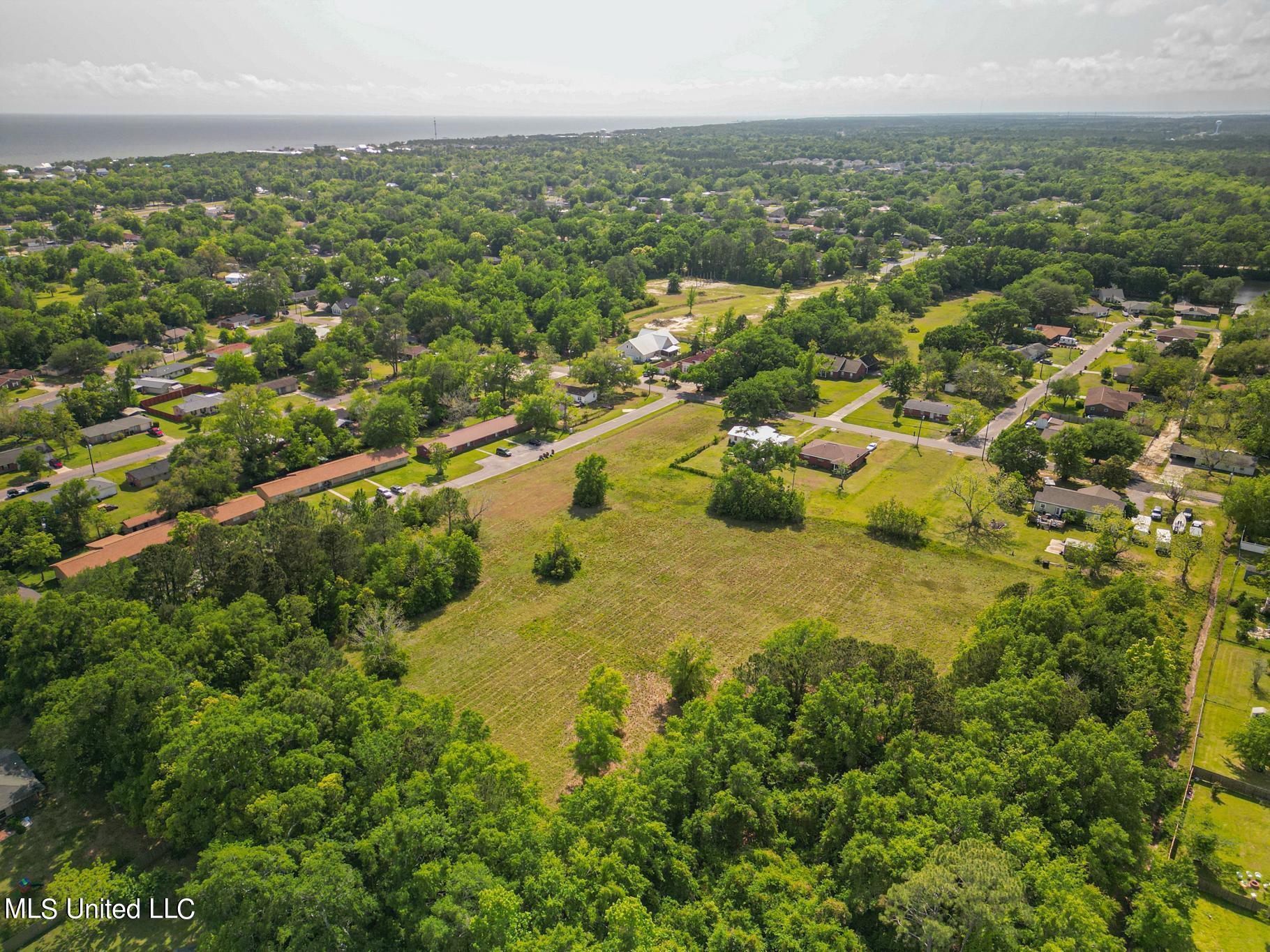 Alexander Avenue Property Photo 7