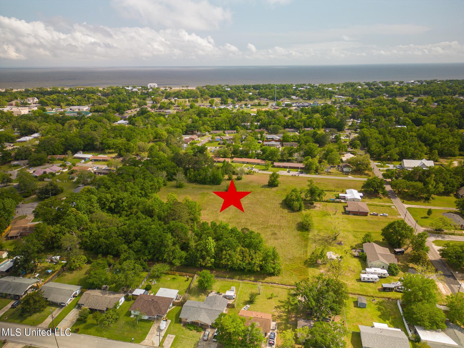 Alexander Avenue Property Photo 9