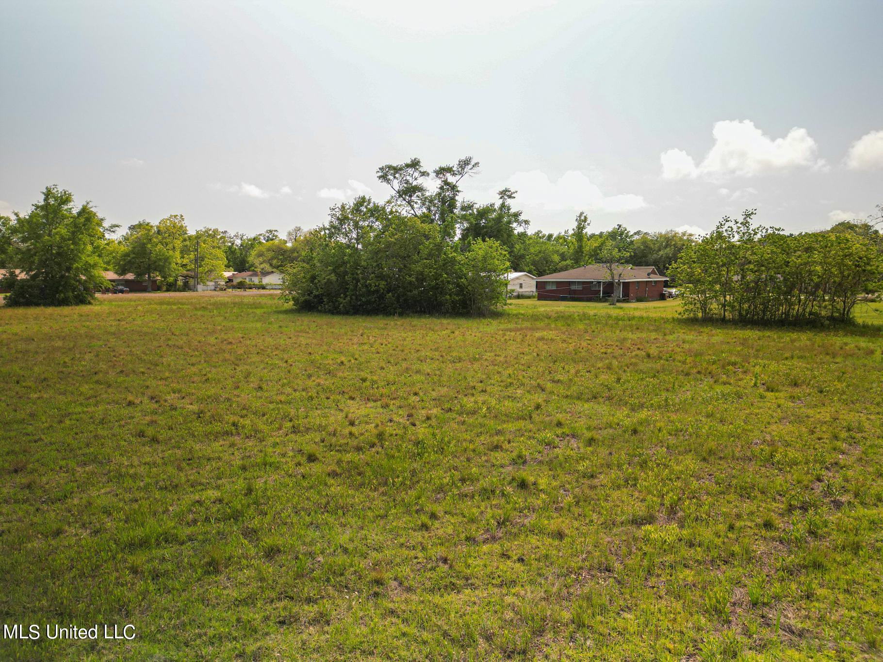 Alexander Avenue Property Photo 11