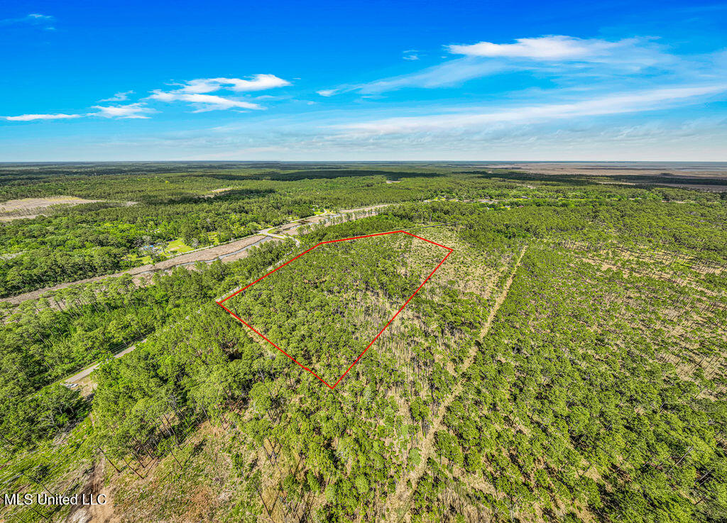 05 Bayou Cumbest Road Property Photo 3