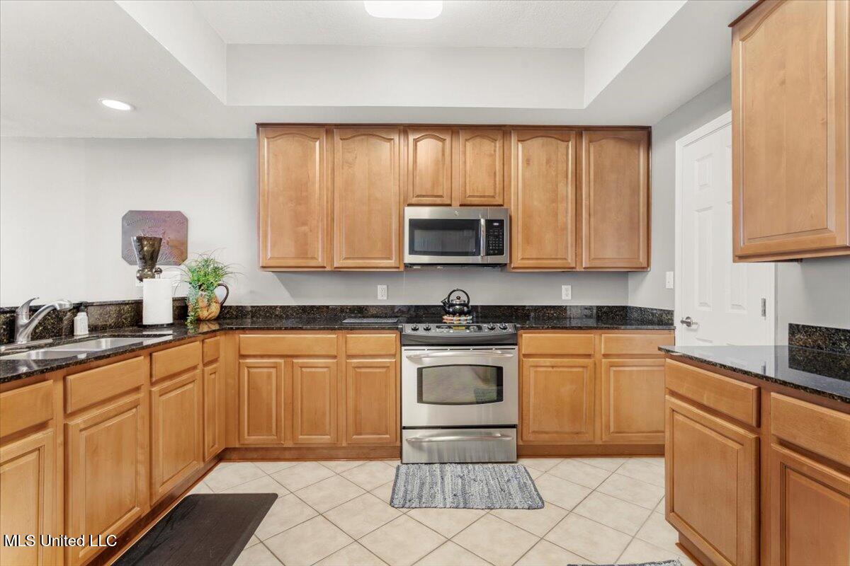 2668 Beach Boulevard Property Photo 5