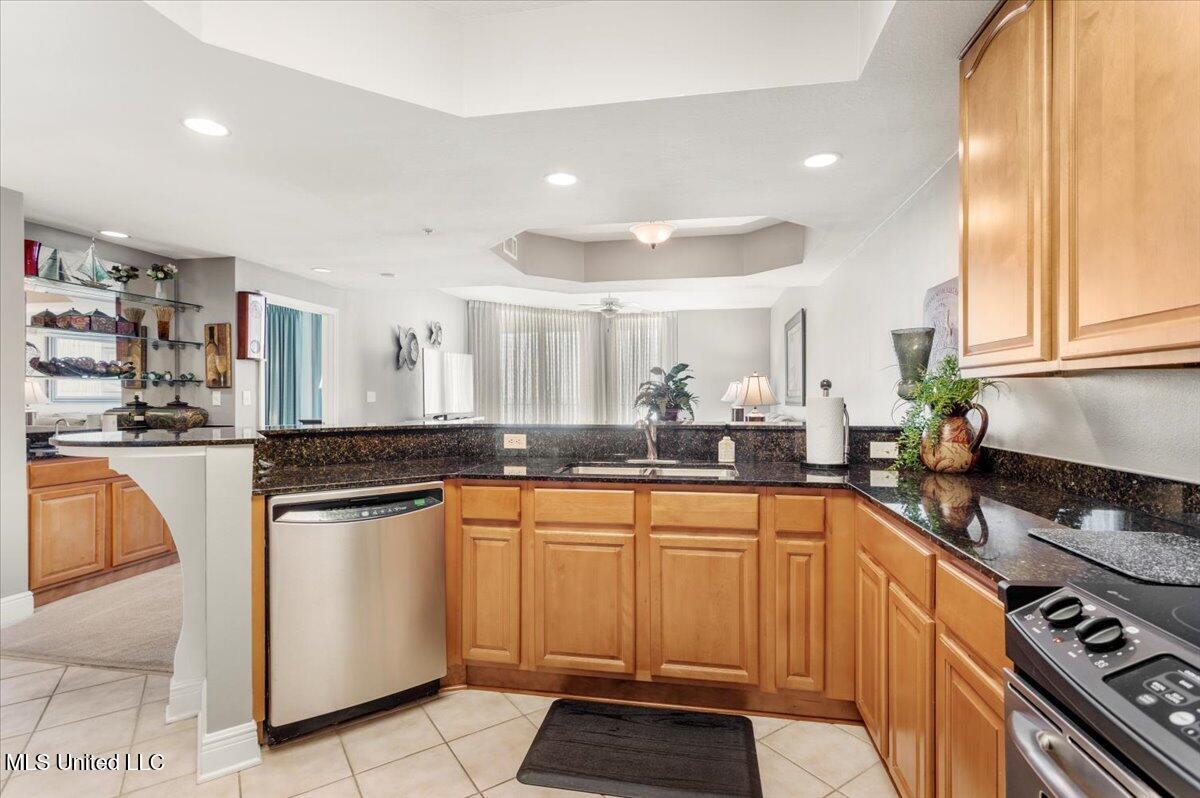 2668 Beach Boulevard Property Photo 6