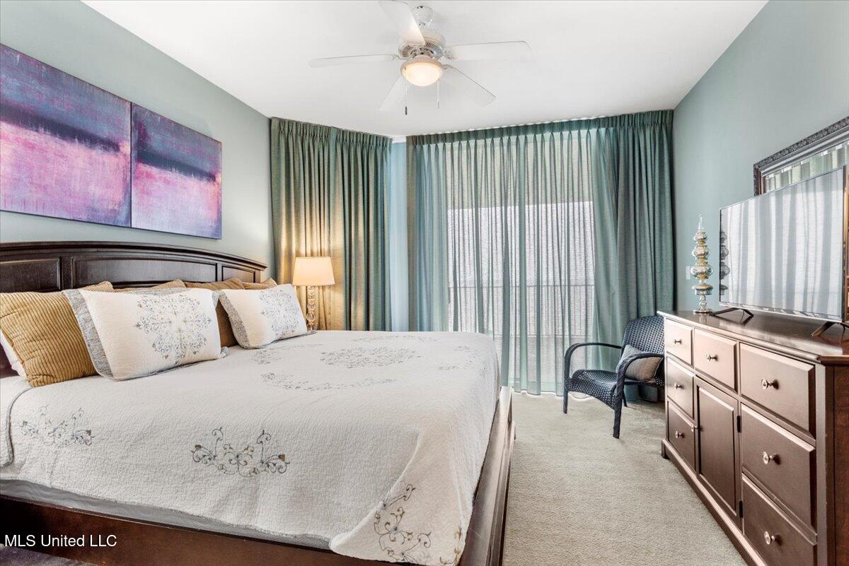 2668 Beach Boulevard Property Photo 13