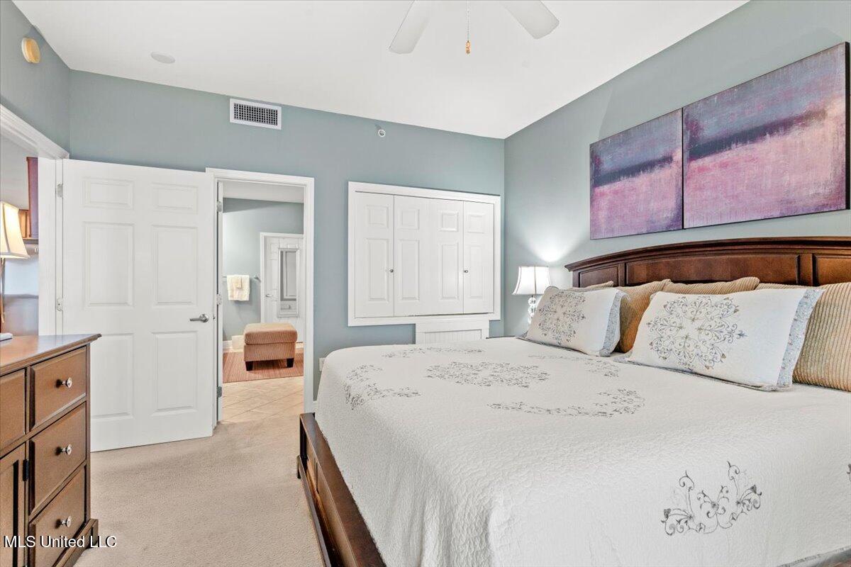 2668 Beach Boulevard Property Photo 14