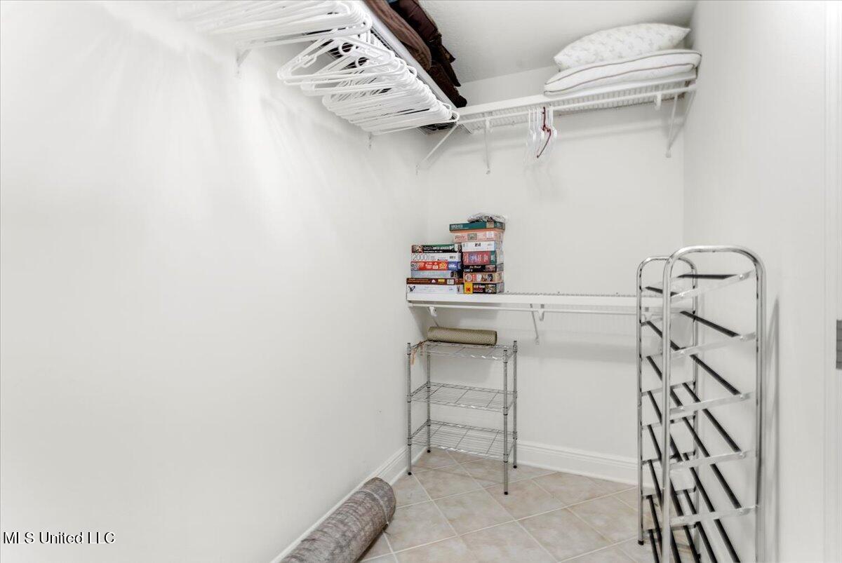 2668 Beach Boulevard Property Photo 18