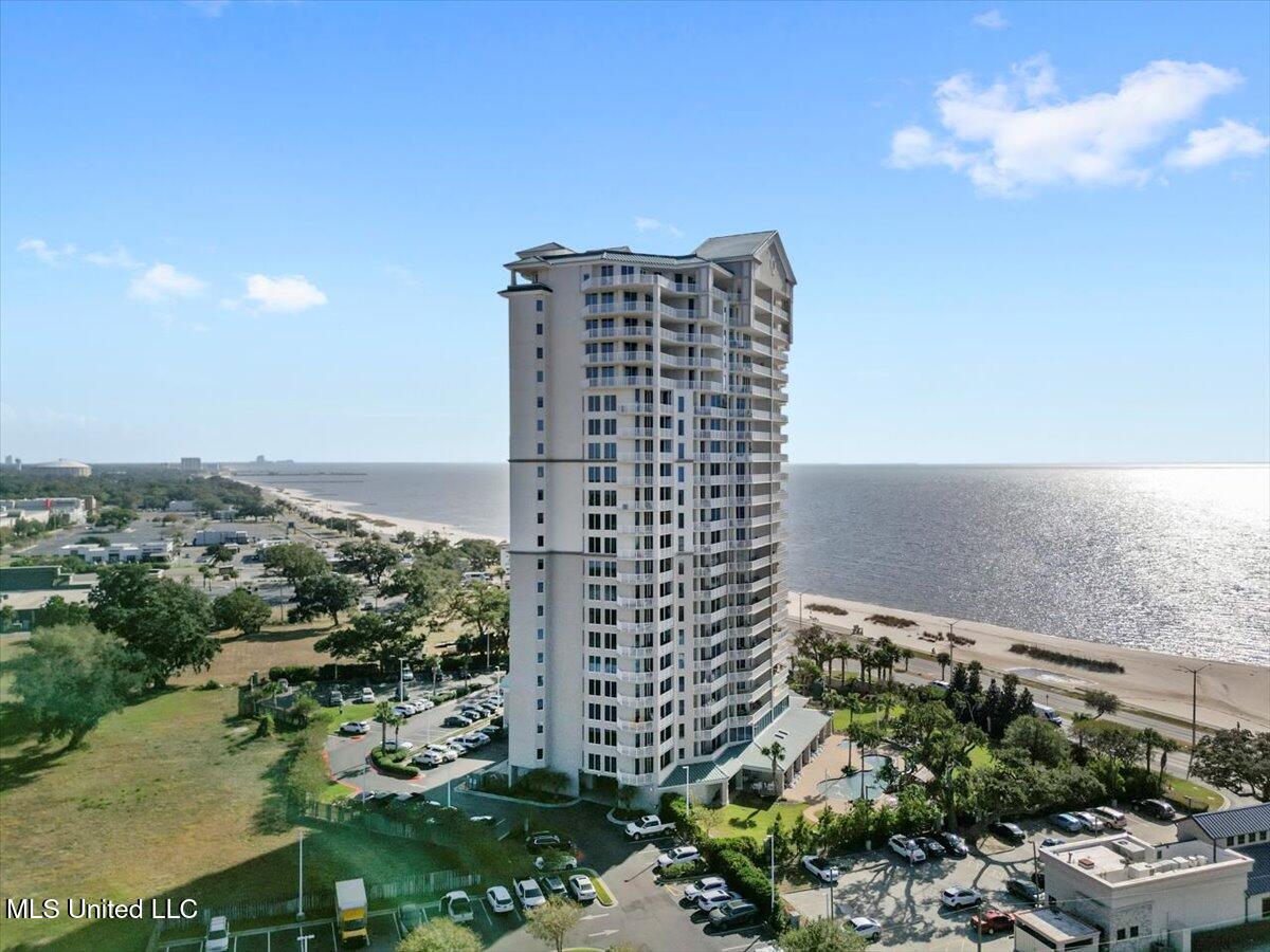 2668 Beach Boulevard Property Photo 29