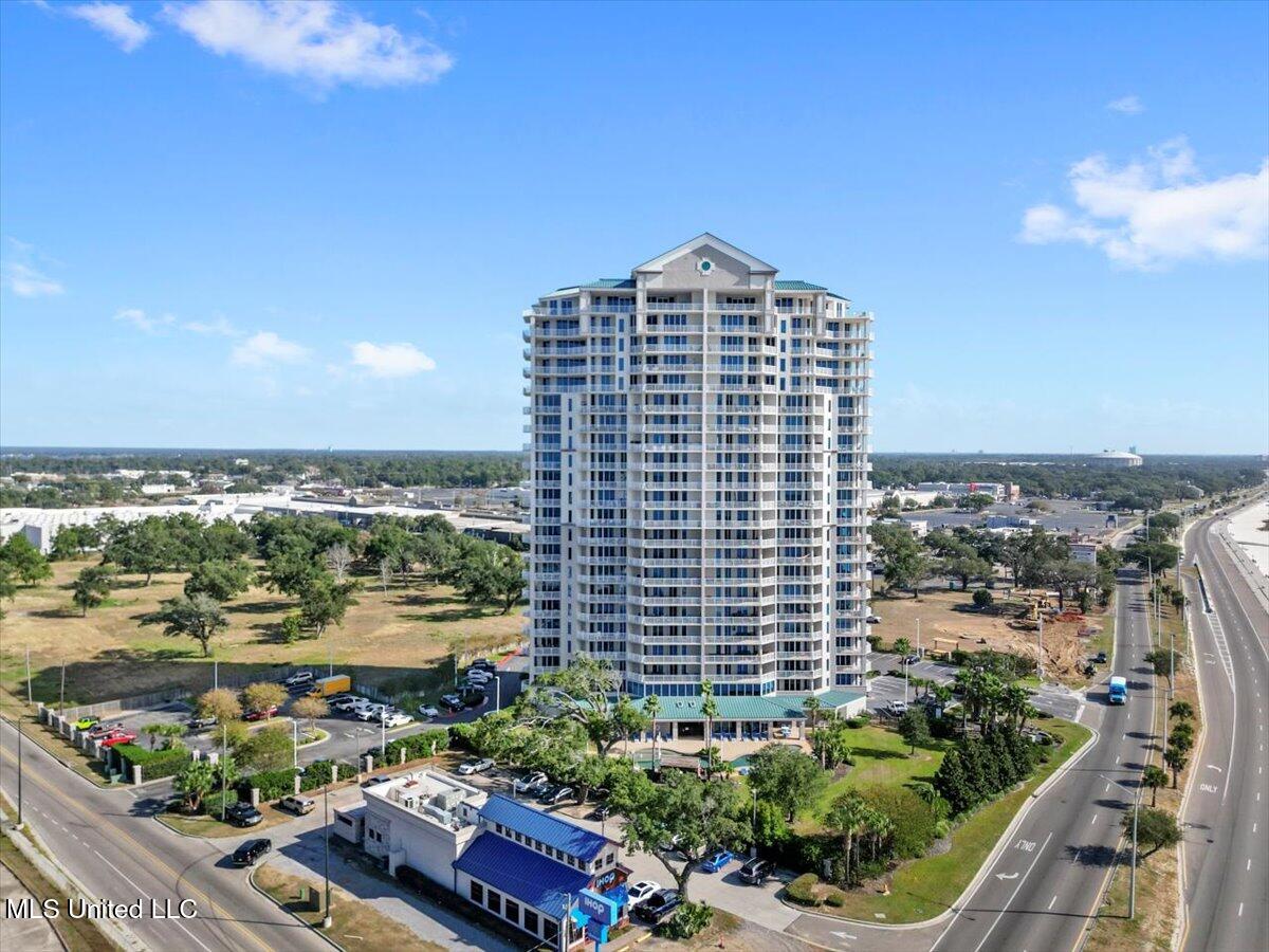 2668 Beach Boulevard Property Photo 30
