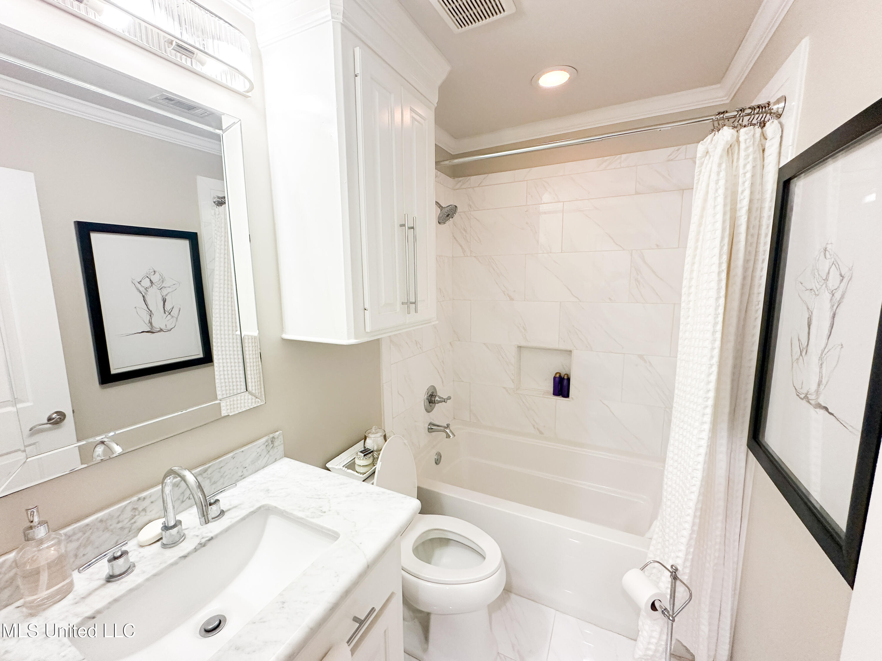 122 Breakers Lane Property Photo 18