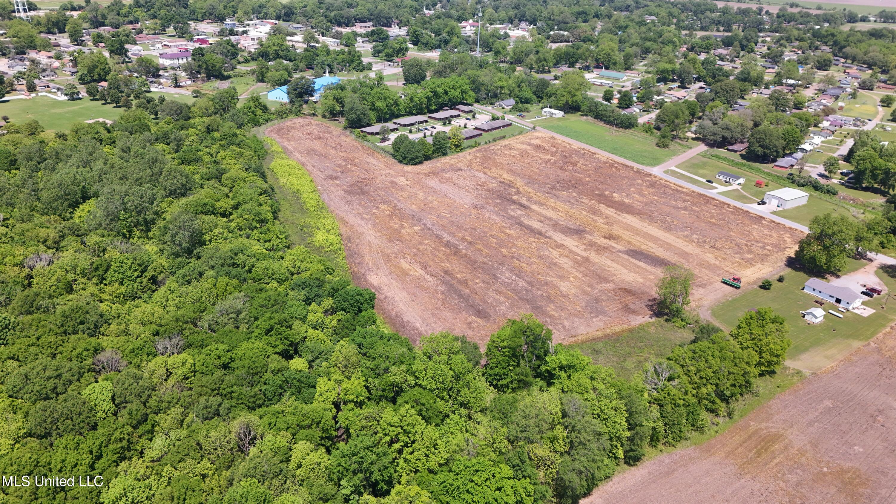 Malvina Road Property Photo 3