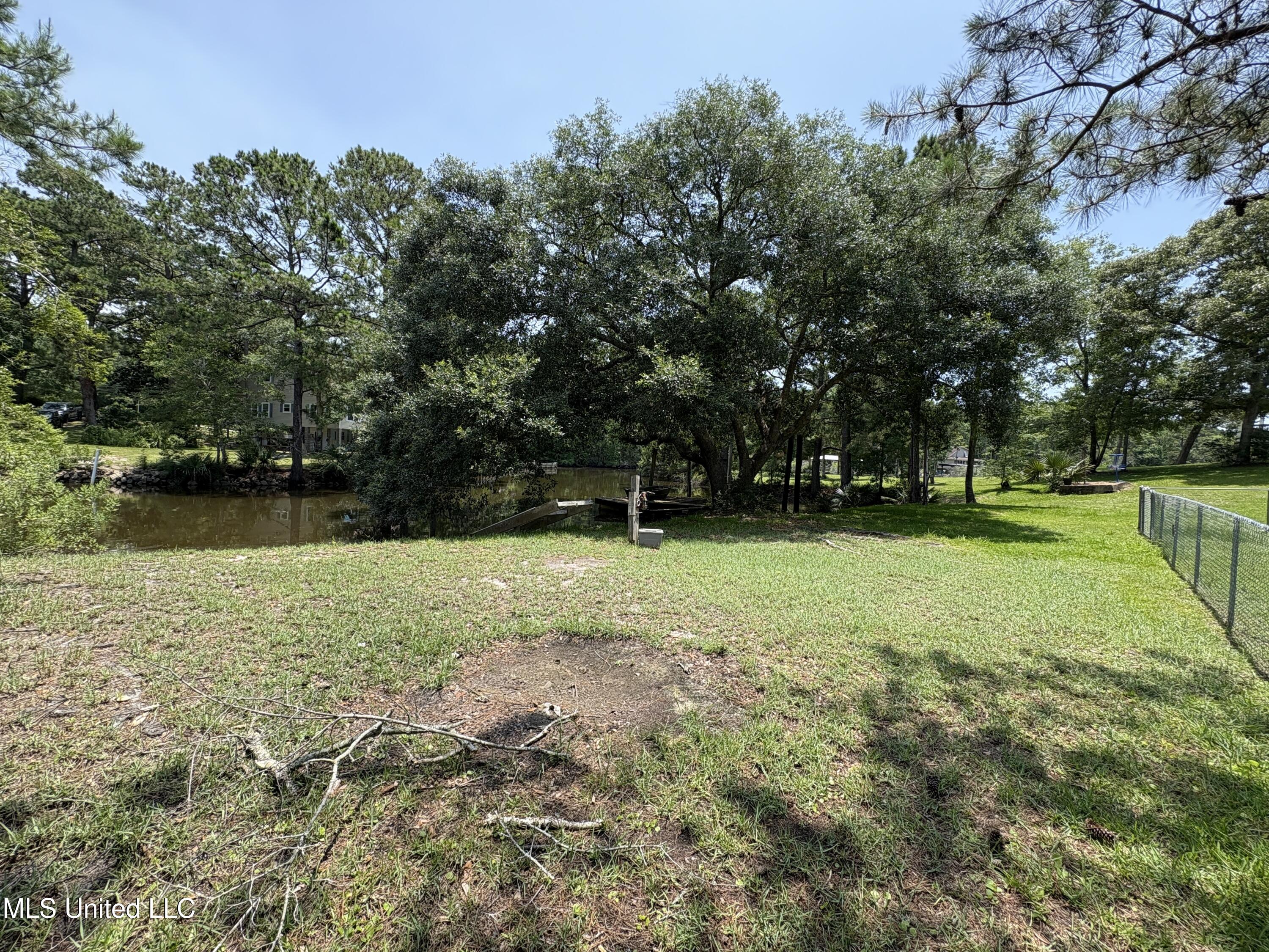 2512 Bahama Drive Property Photo 30