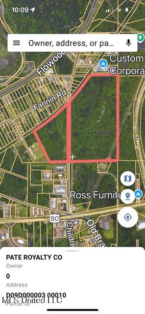 Flowood Drive Property Photo 1