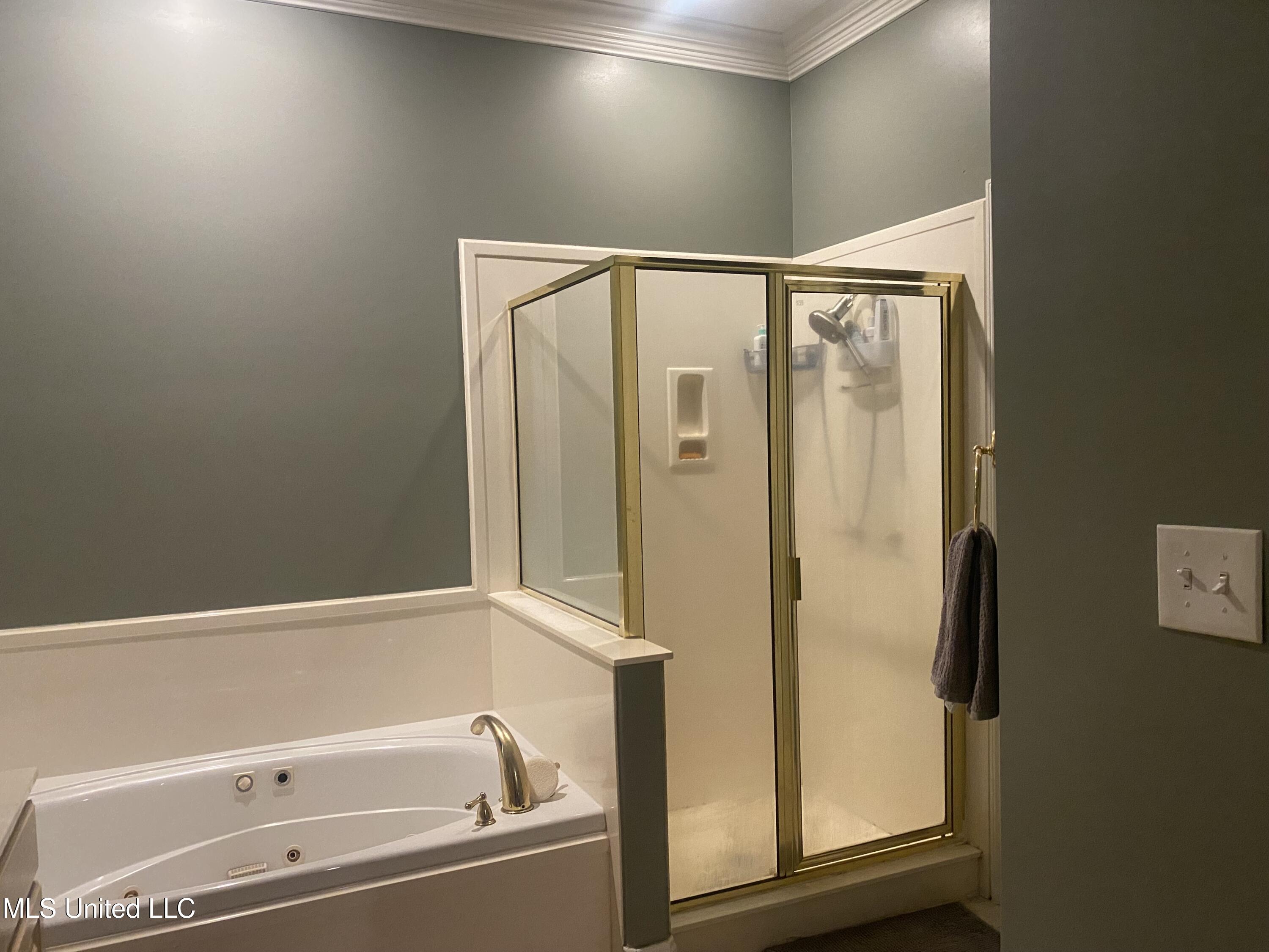 962 Glen Oaks Drive Property Photo 17