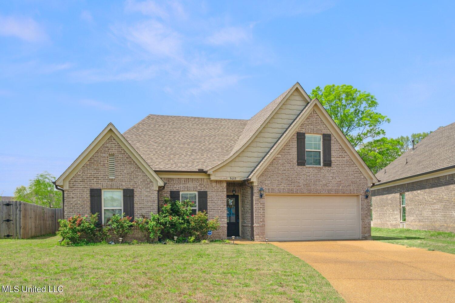 8053 Switzer Drive Property Photo 1