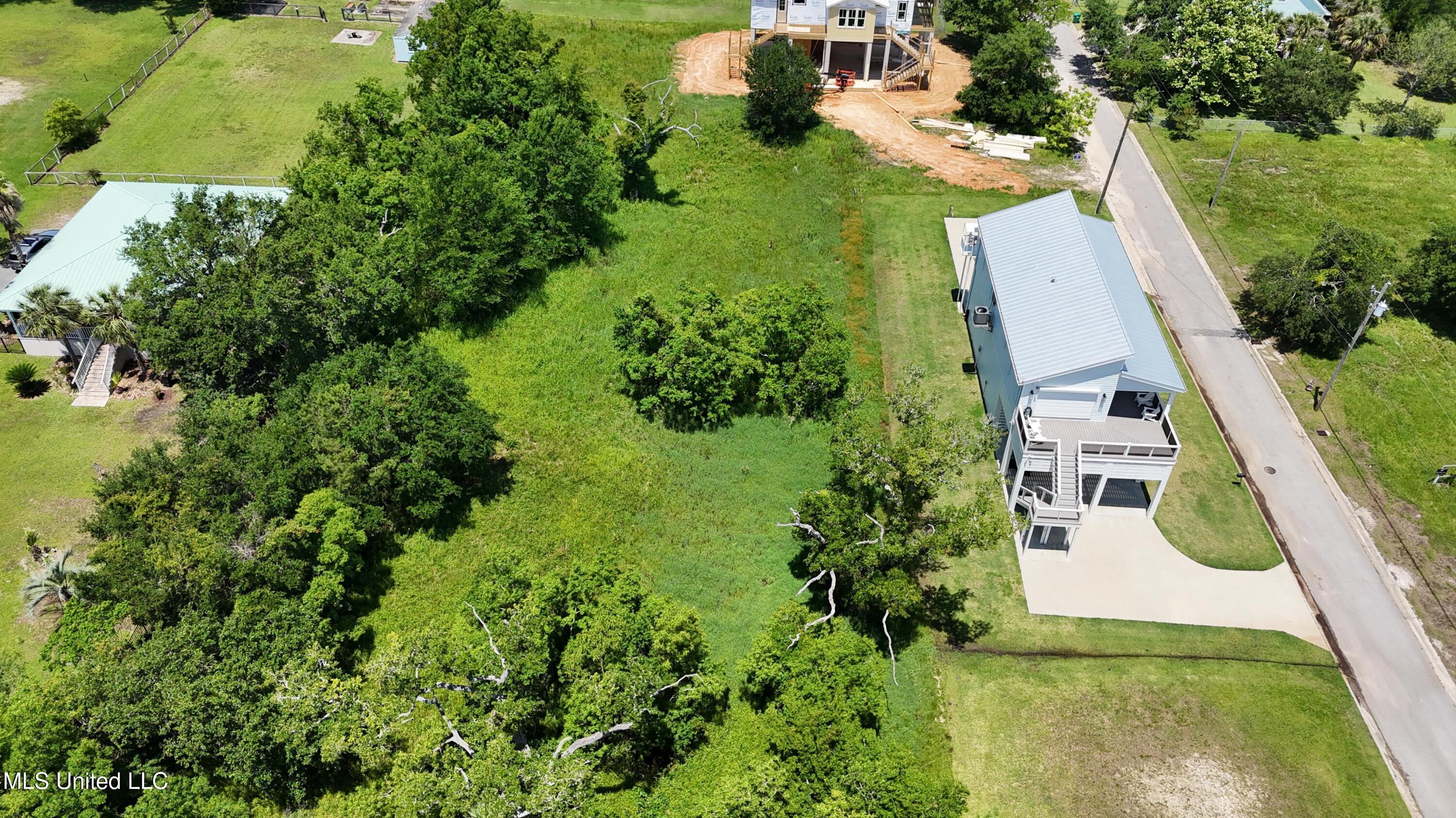 107 St Joseph Street Property Photo 3