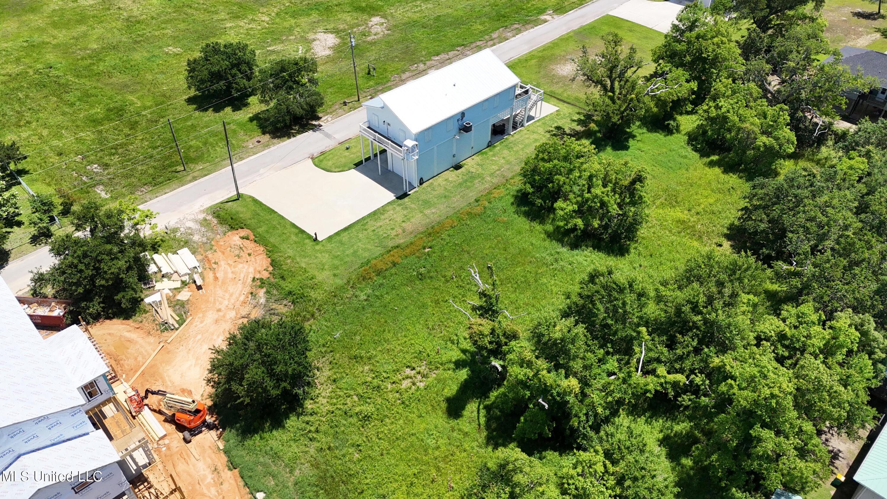 107 St Joseph Street Property Photo 6