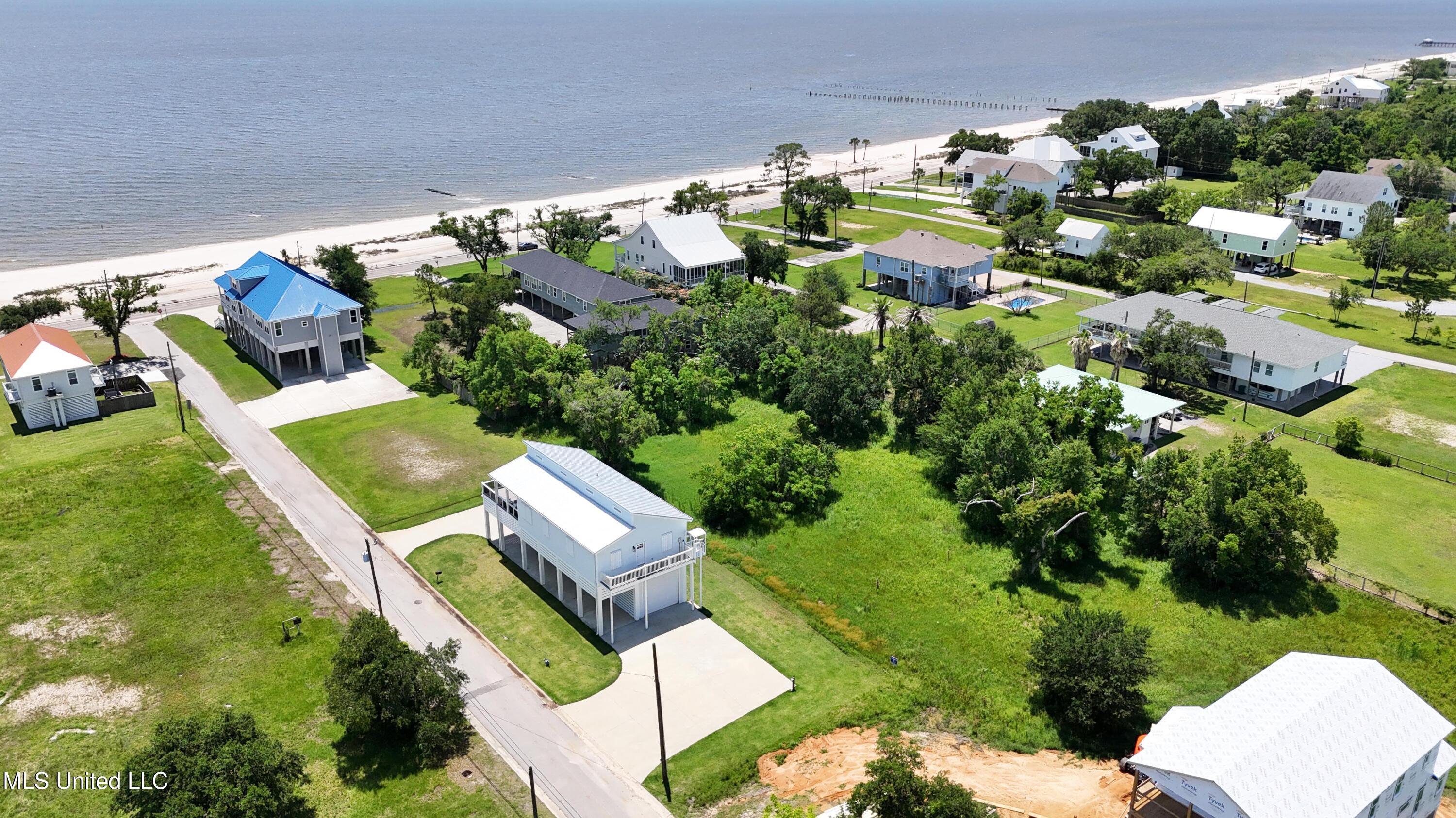 107 St Joseph Street Property Photo 14