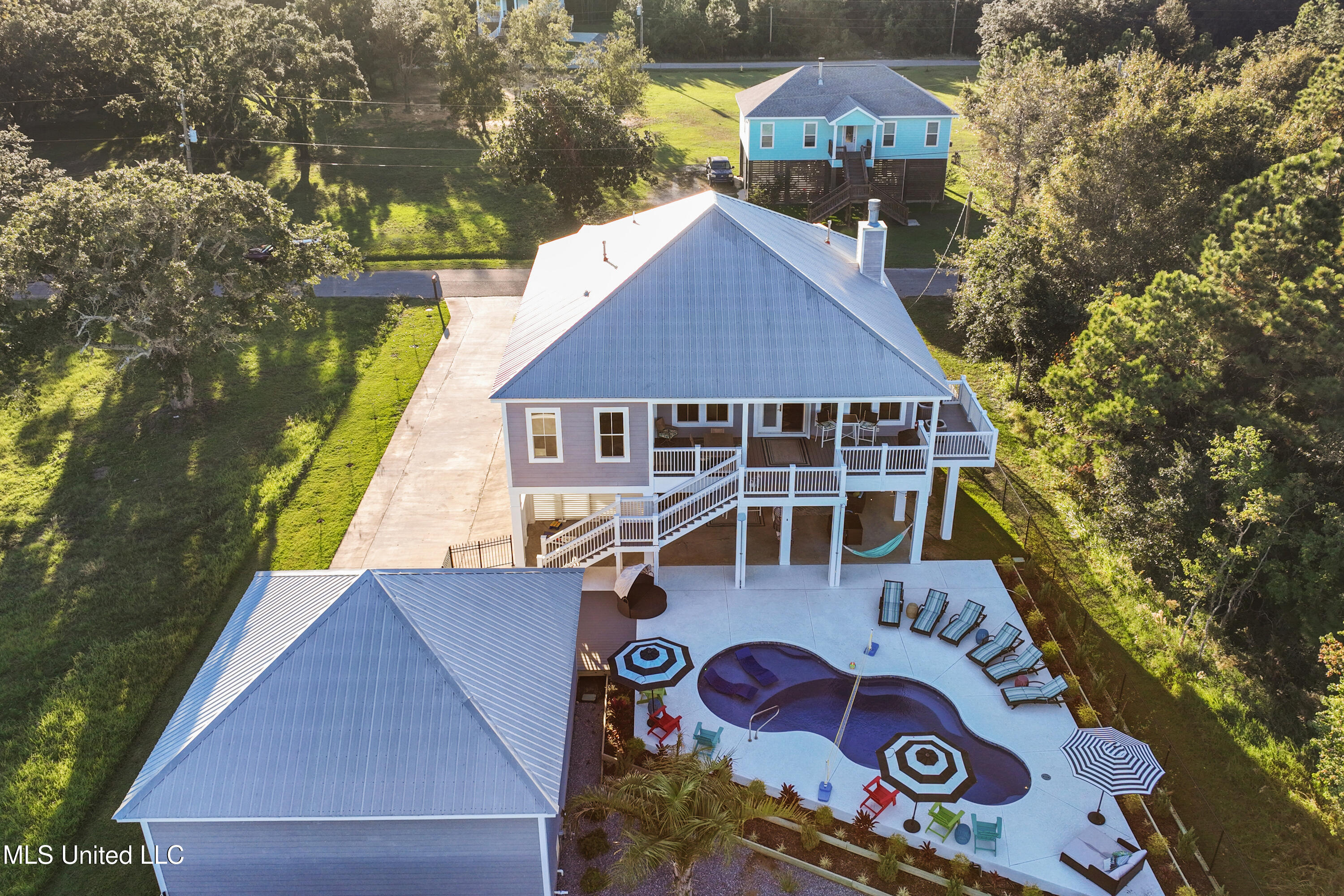 14 Sherman Avenue Property Photo 3