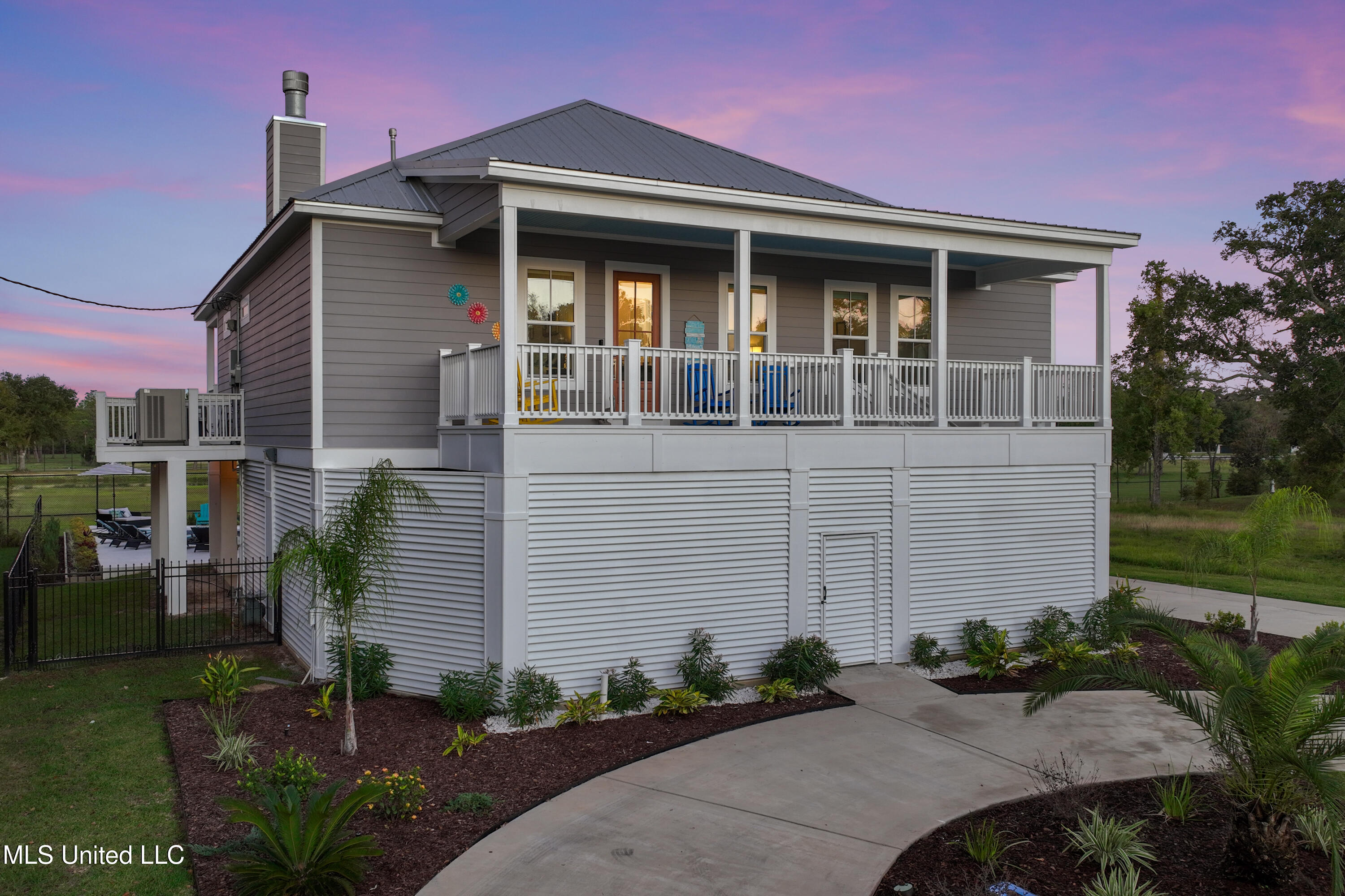 14 Sherman Avenue Property Photo 23