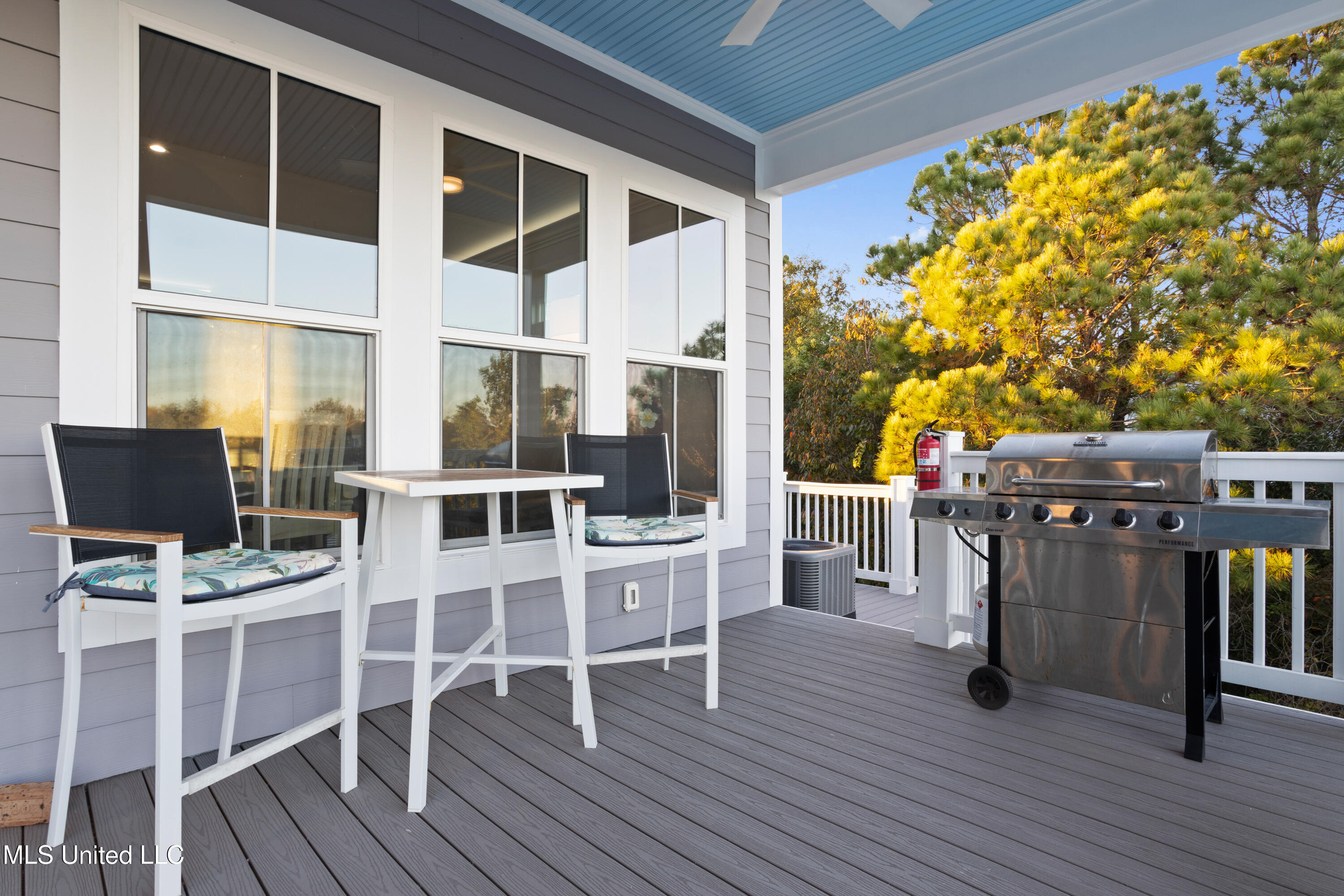 14 Sherman Avenue Property Photo 88