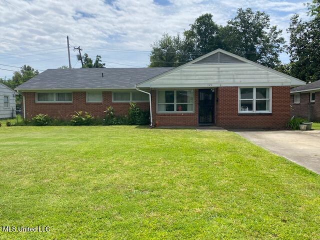 1120 Rose Circle Property Photo 1