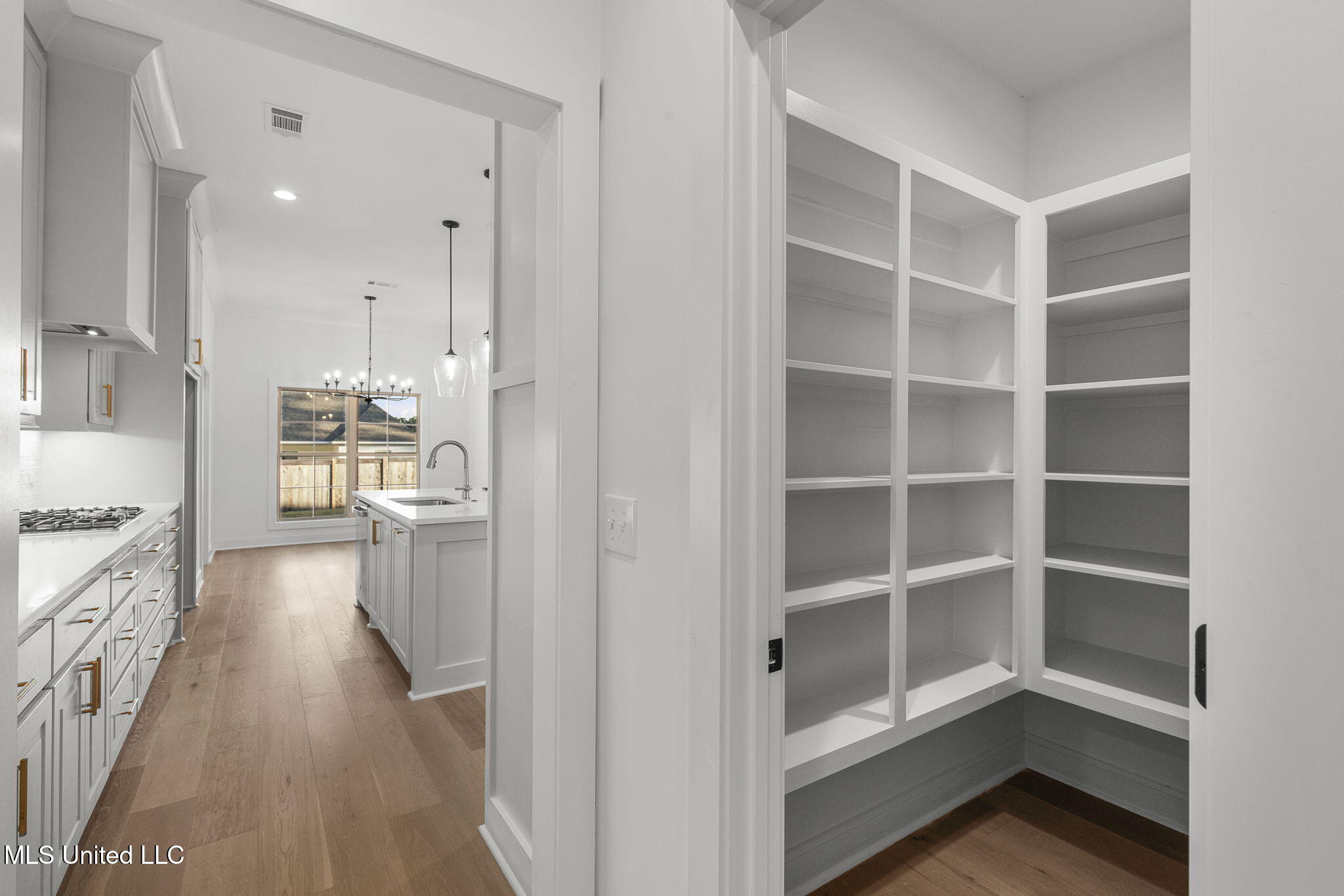 124 Lake Crest Drive Property Photo 31