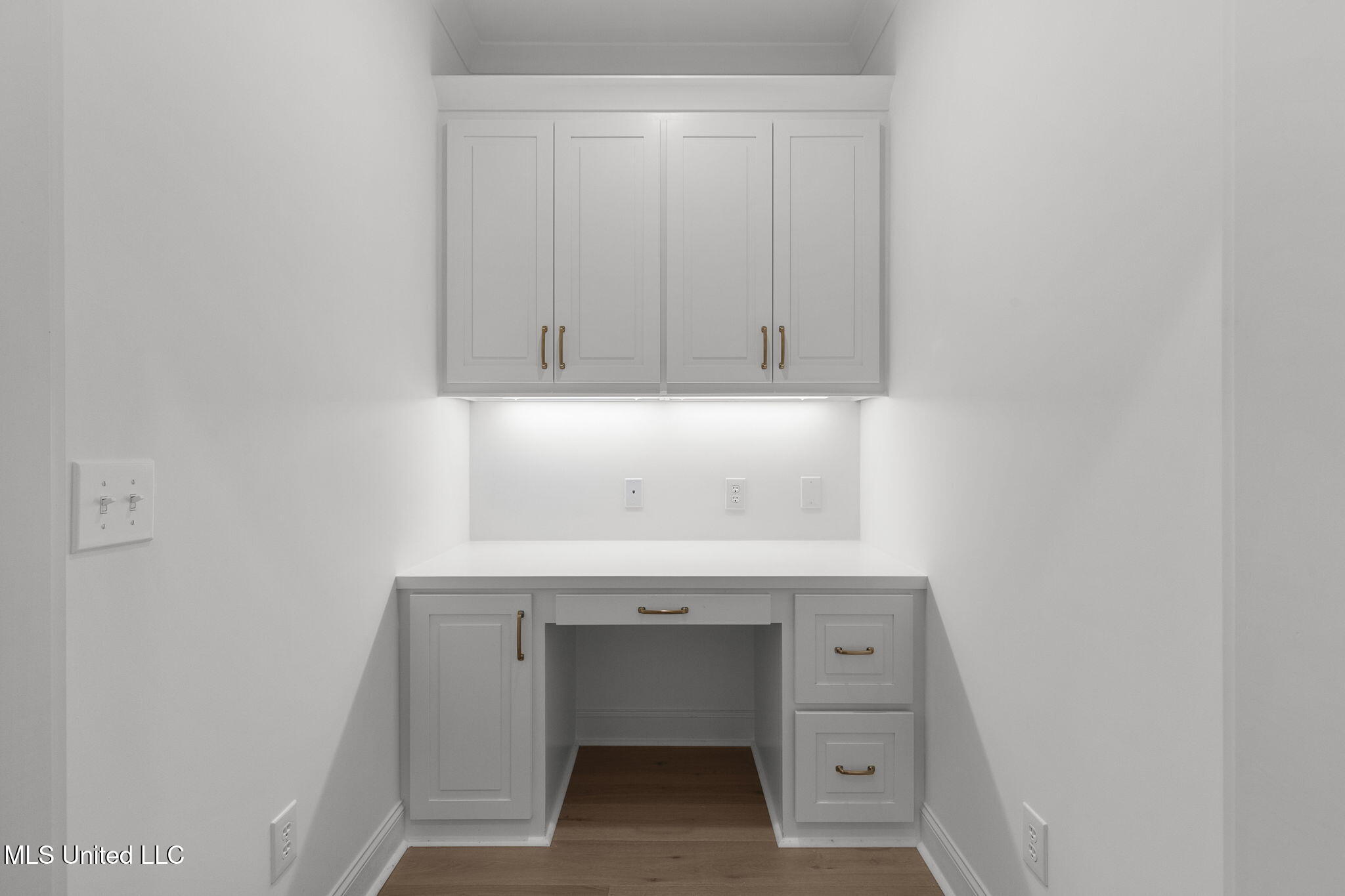 124 Lake Crest Drive Property Photo 36