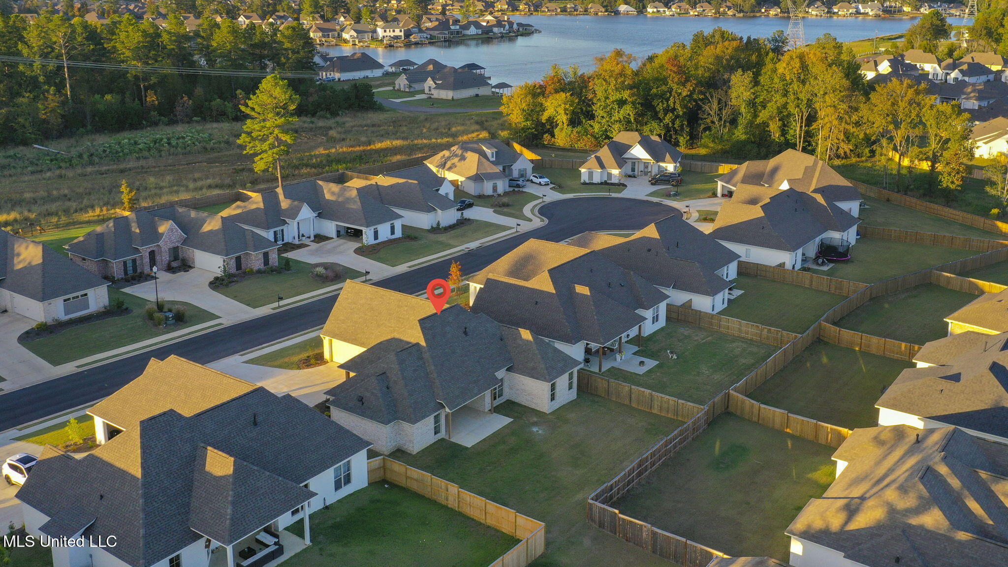124 Lake Crest Drive Property Photo 52