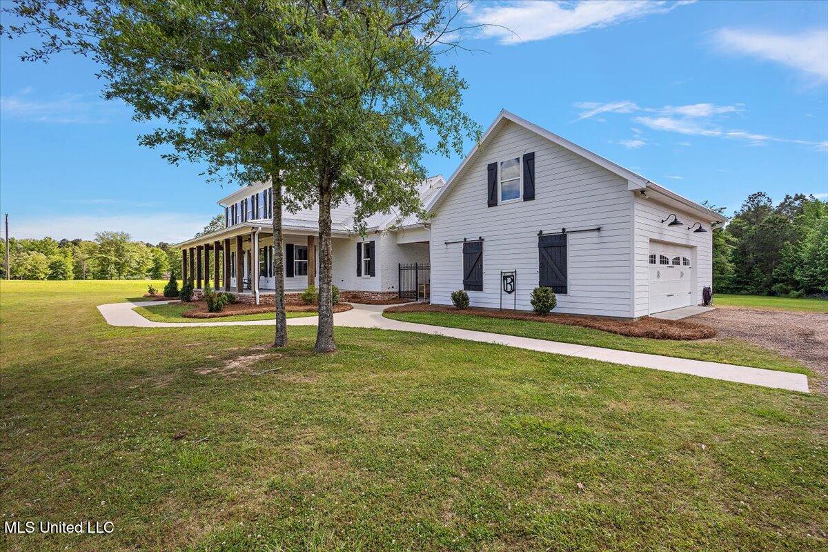 1254 Wade Patrick Road Property Photo 3