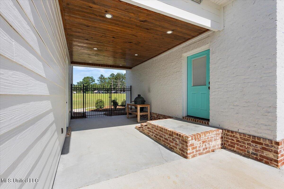 1254 Wade Patrick Road Property Photo 38