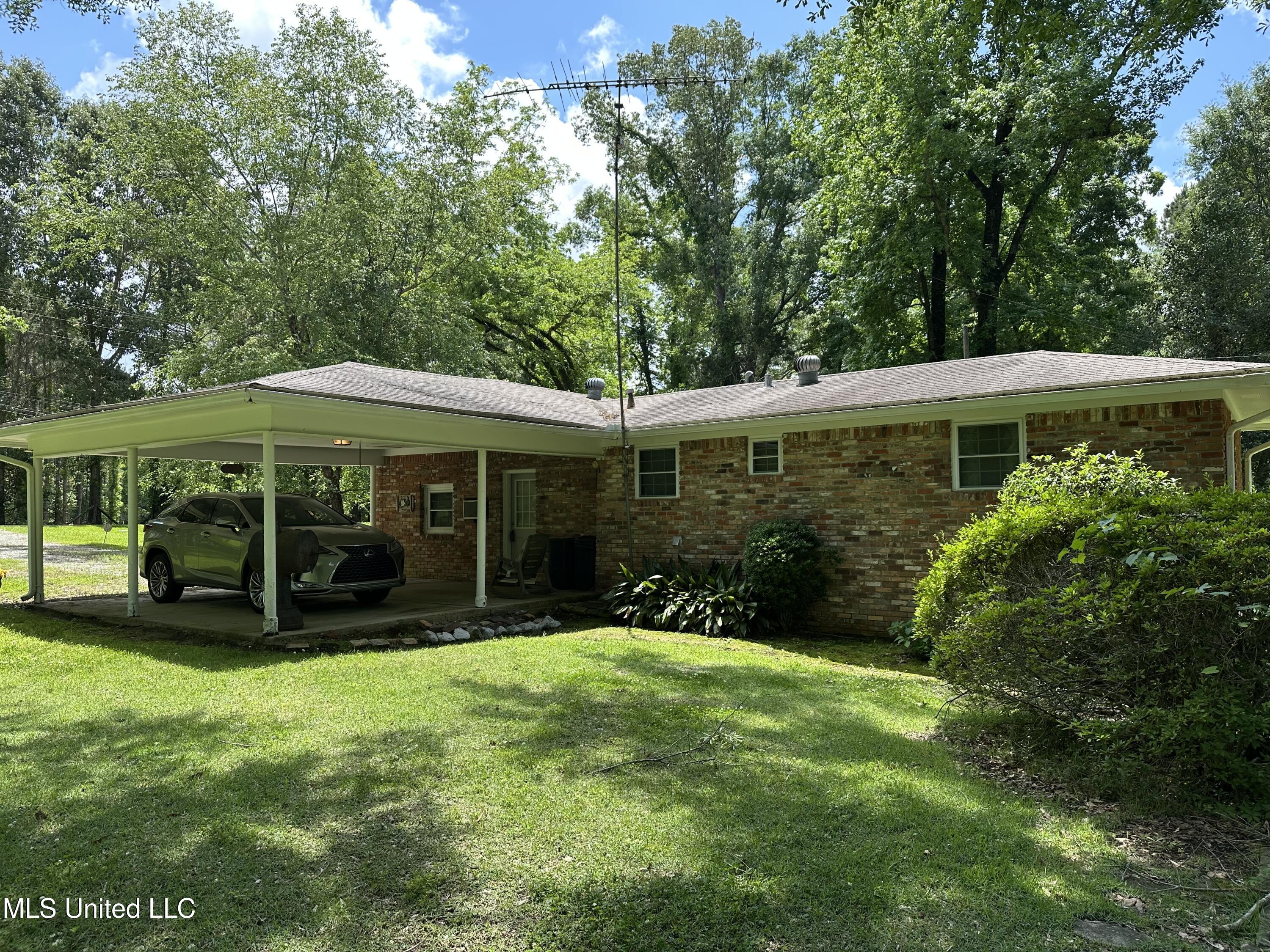 46 Mullins Road Property Photo 6
