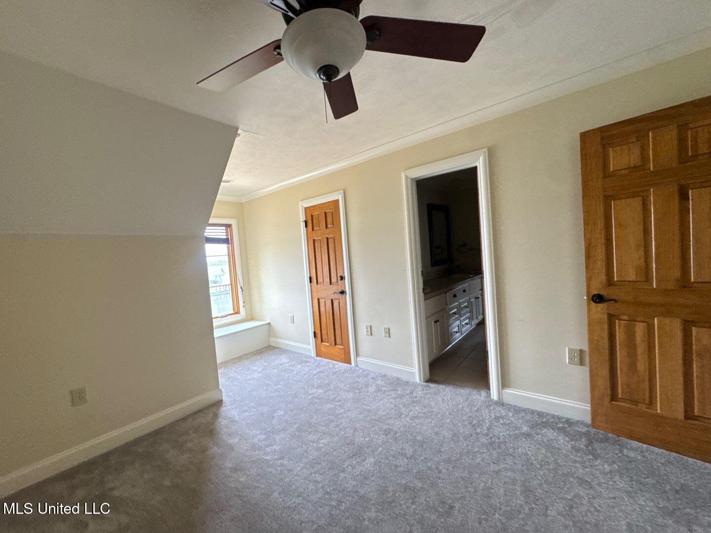 162 Lake Ridge Drive Property Photo 21