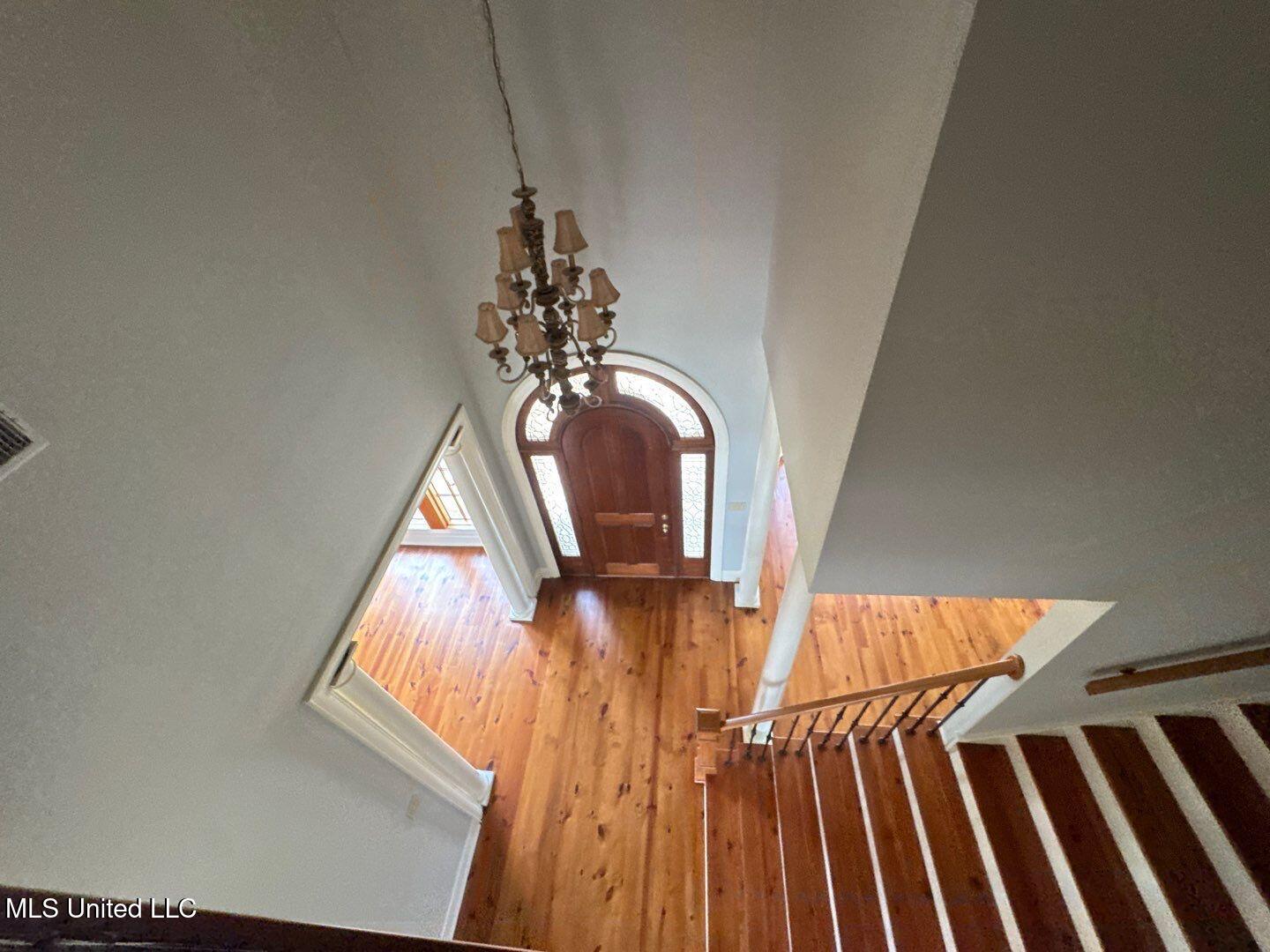 162 Lake Ridge Drive Property Photo 24