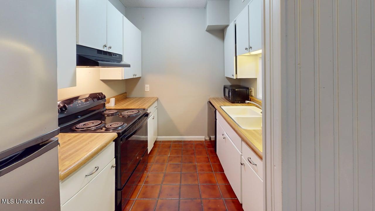 413 Kahler Street Property Photo 7