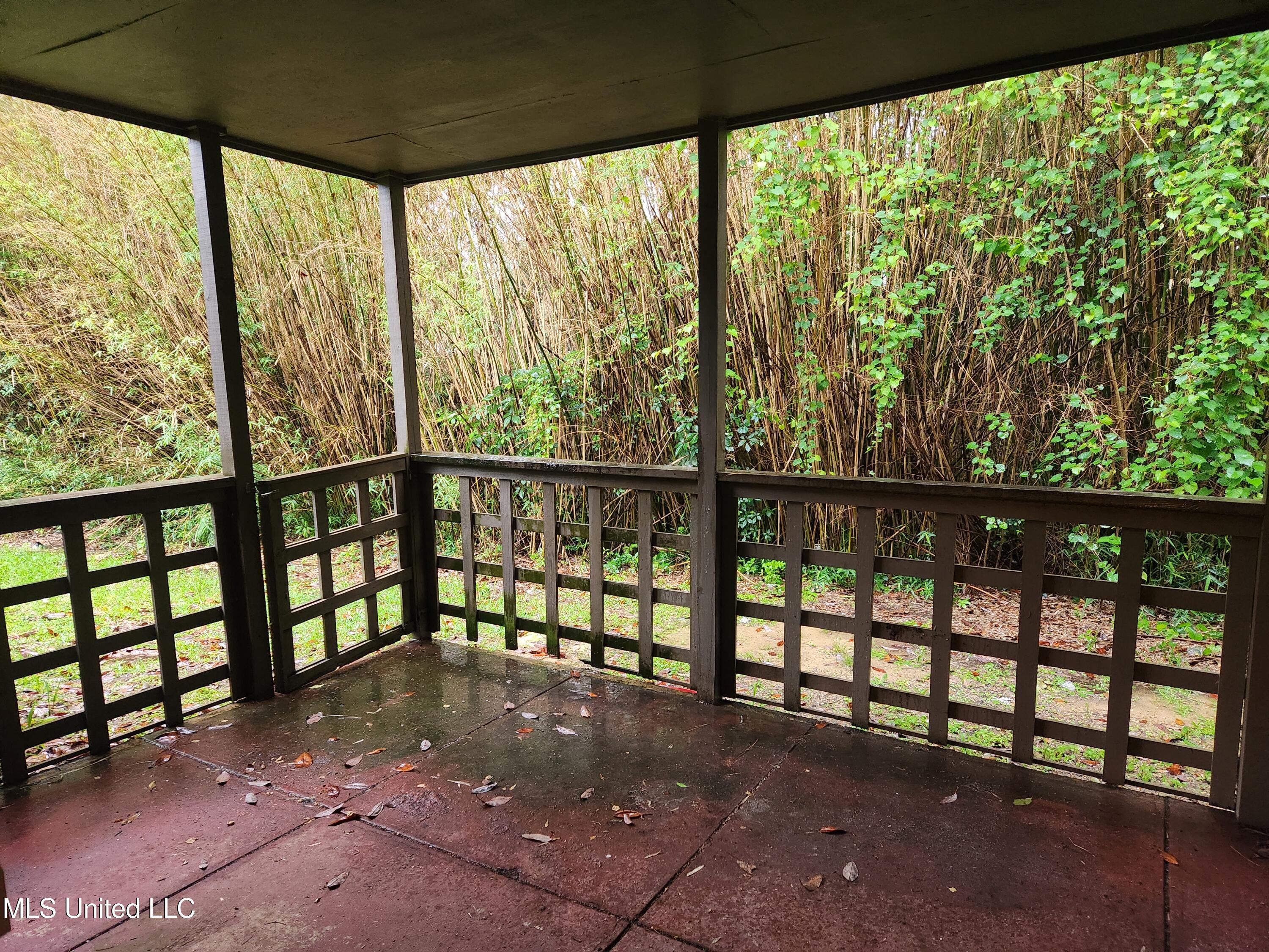 413 Kahler Street Property Photo 12
