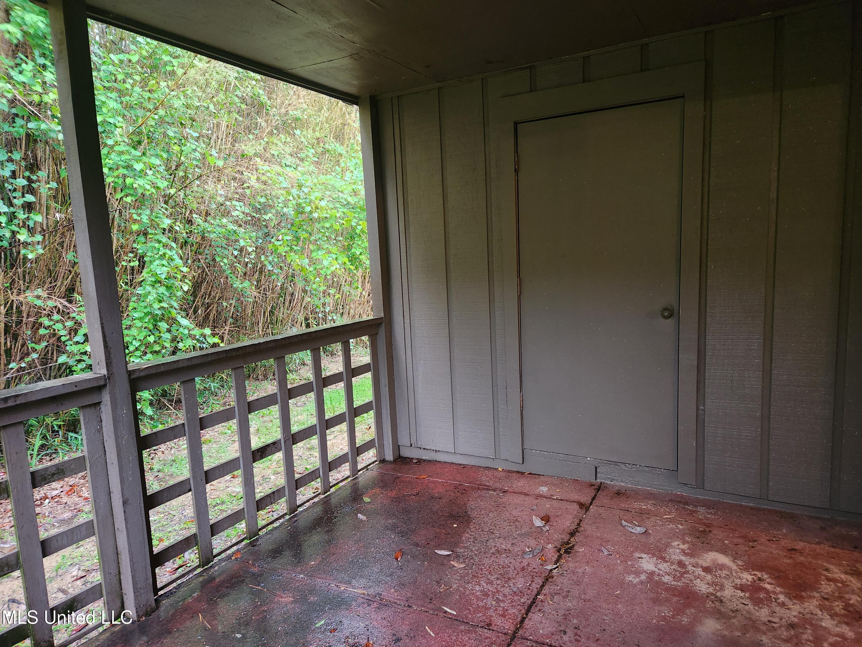 413 Kahler Street Property Photo 14