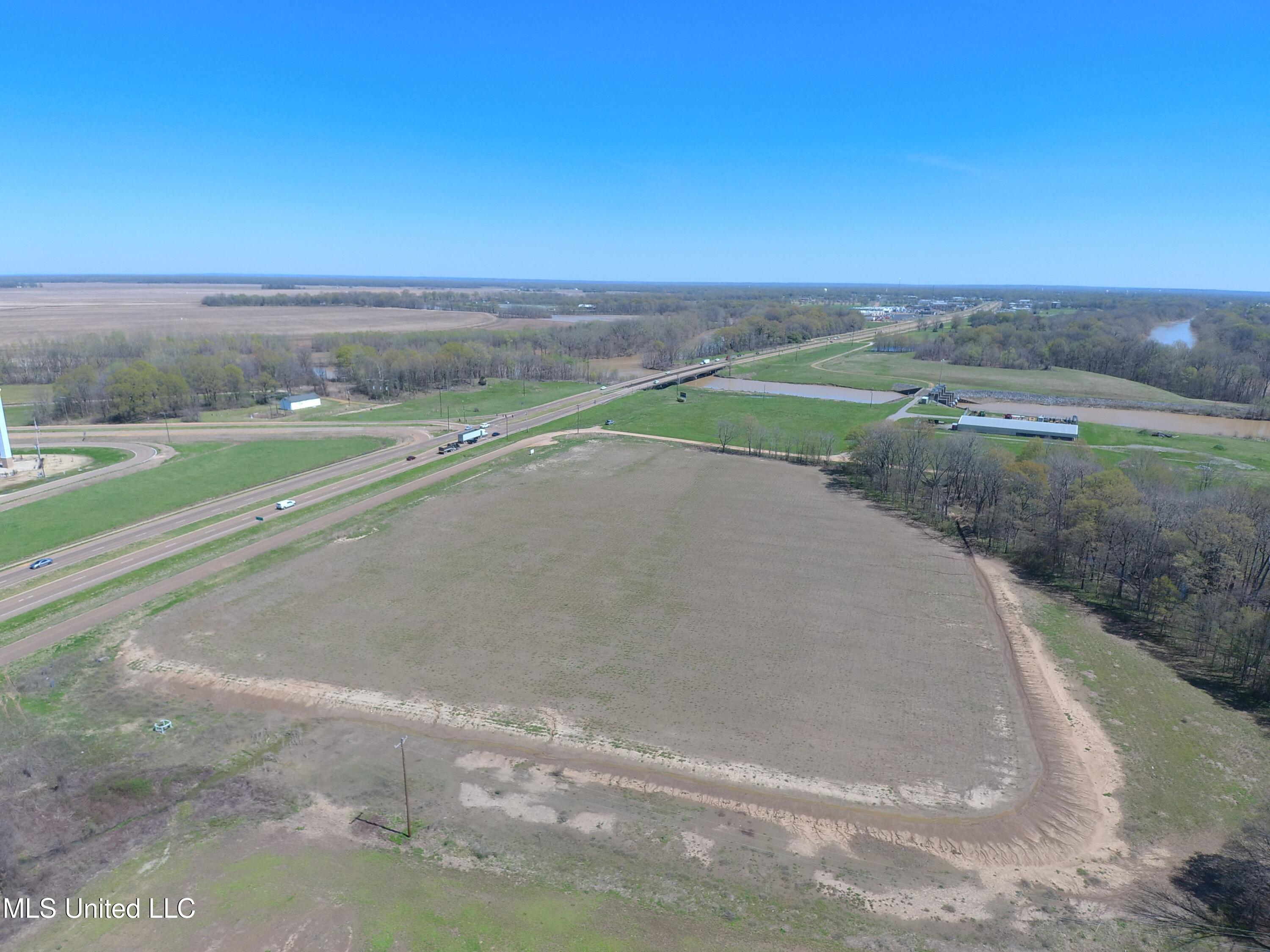 Highway 82/hwy 49 South Corner Property Photo 2