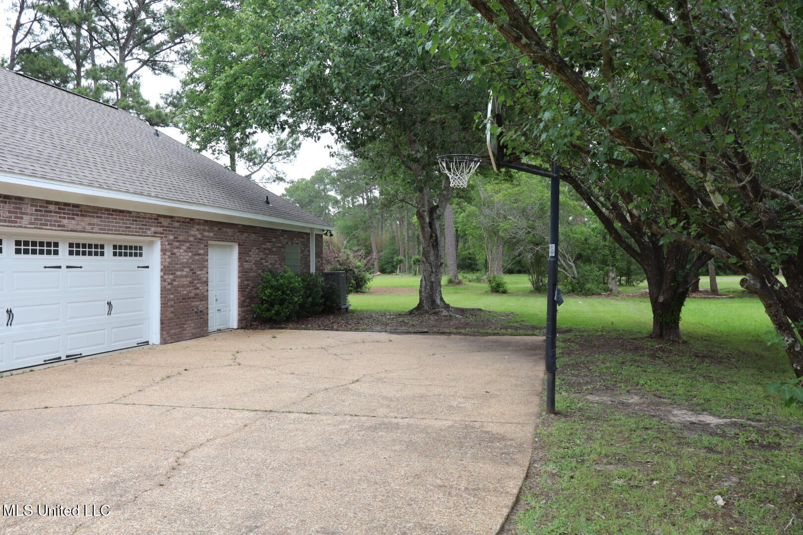 8316 Martin Bluff Road Property Photo 7